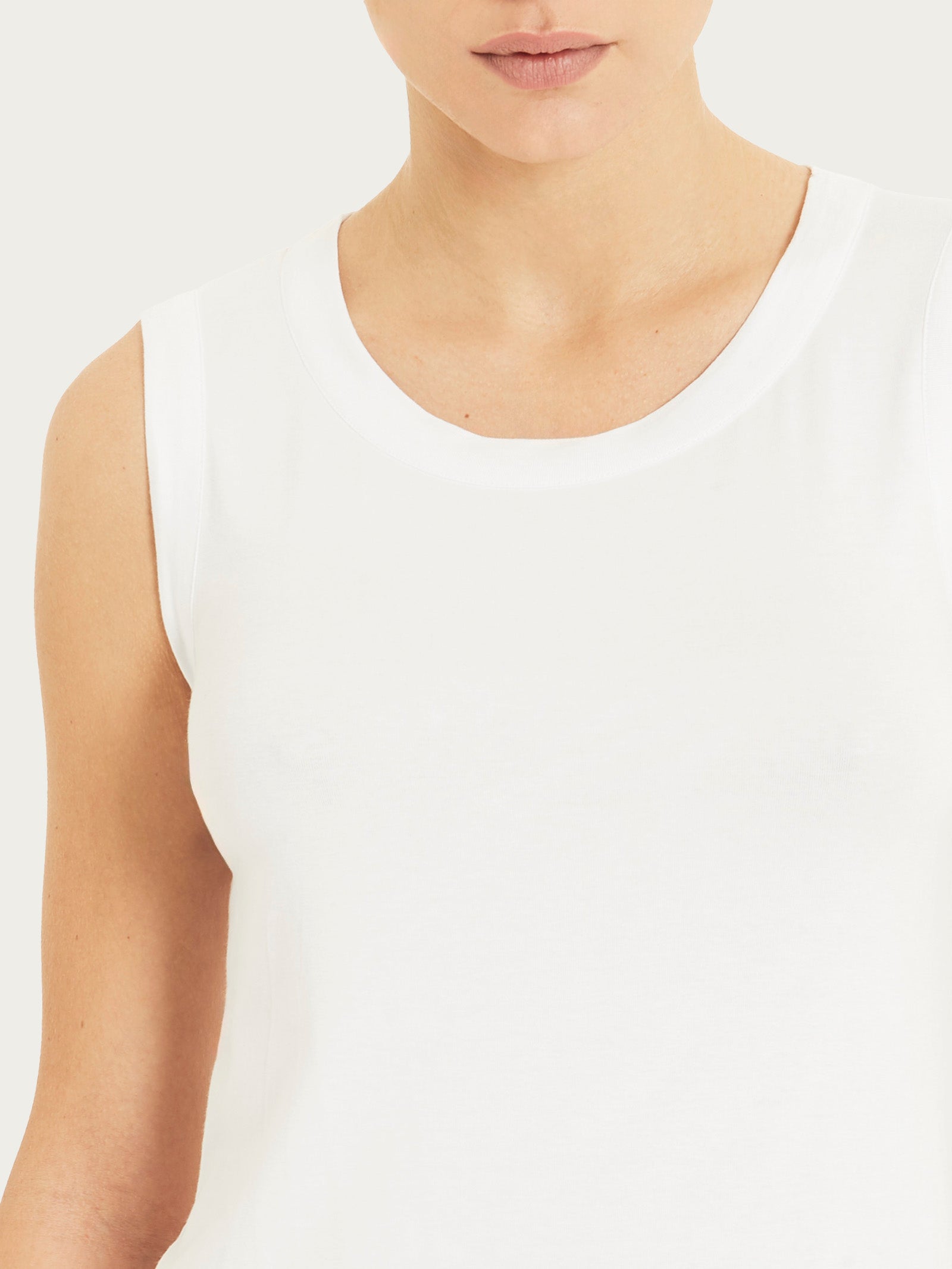 Ragno Viscosa Summer Top donna bianco spalla larga