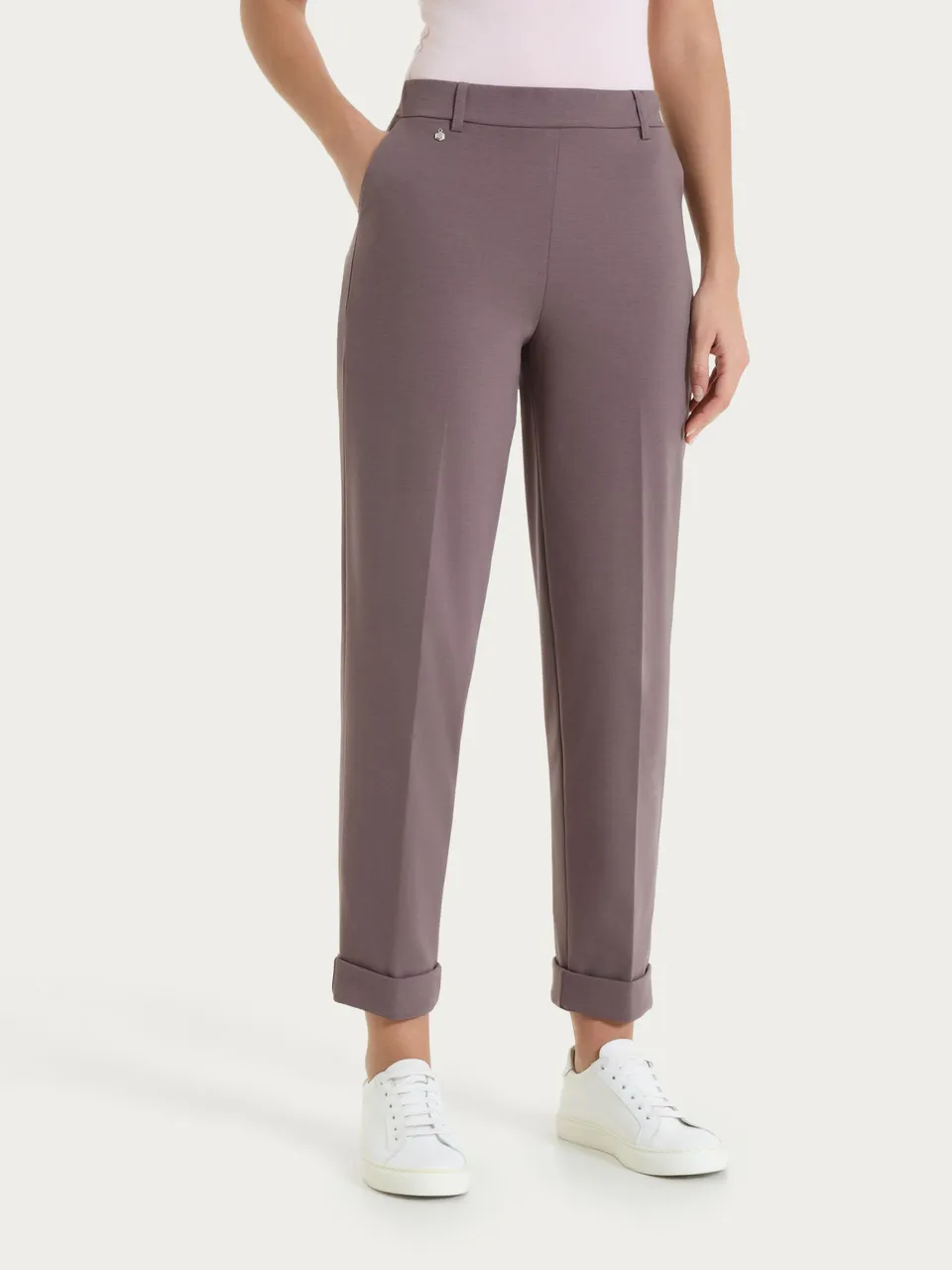 Ragno Compact Light pantalone a carota Plum Truffle con tasche