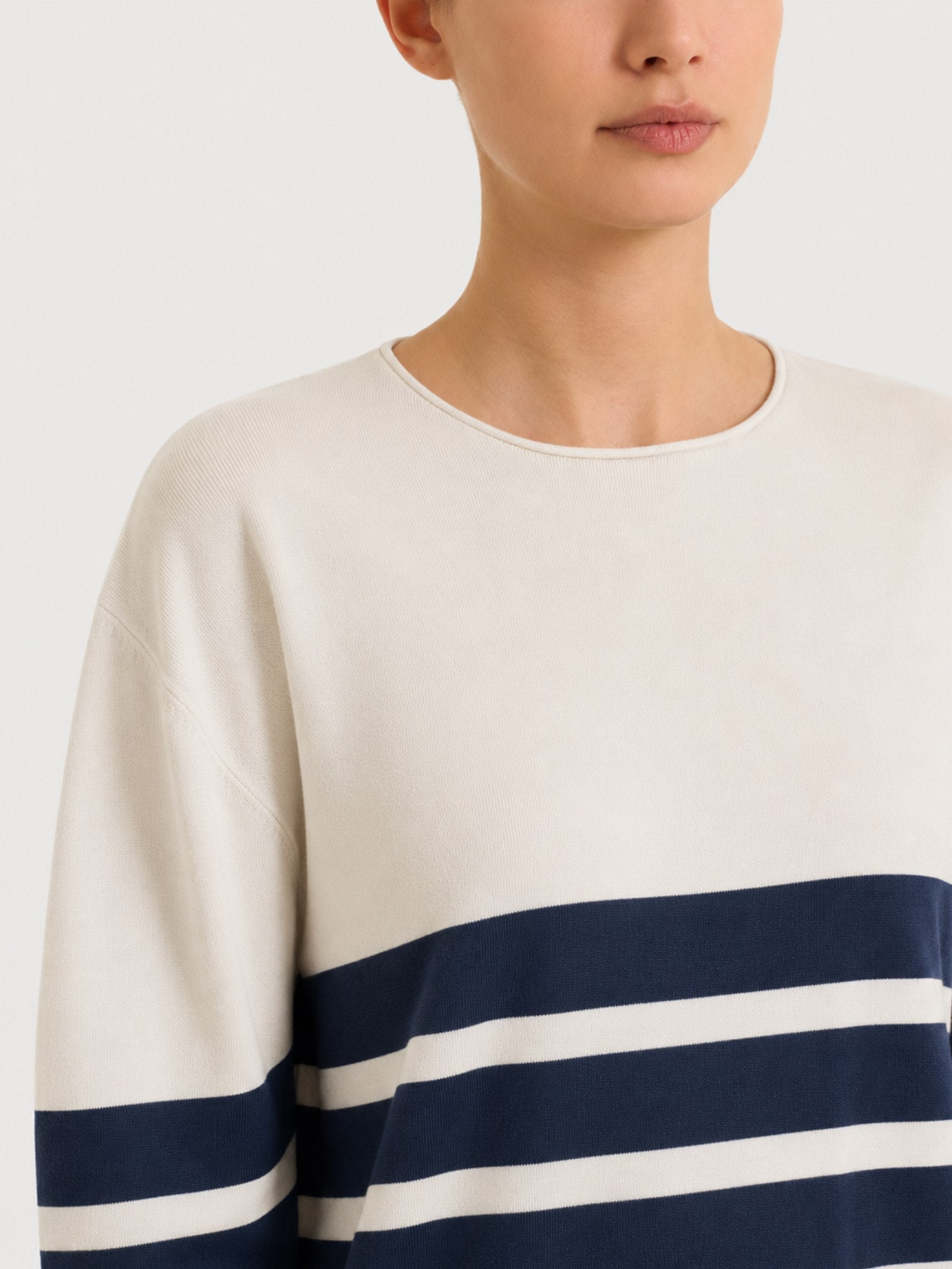 Ragno Four Seasons Maglia girocollo avorio misto viscosa