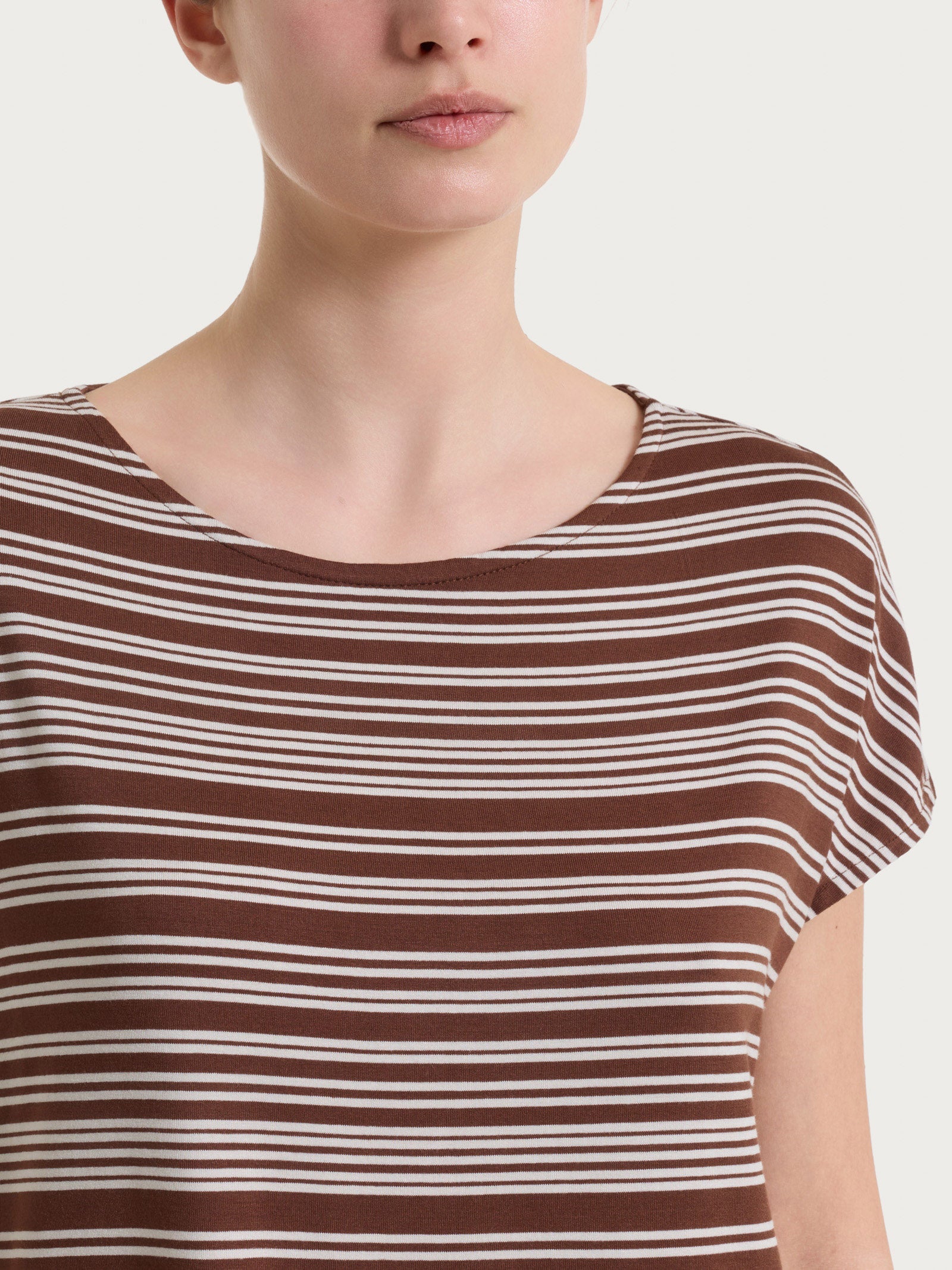 Ragno Viscosa Summer righe alternate maglietta marrone Cappuccino