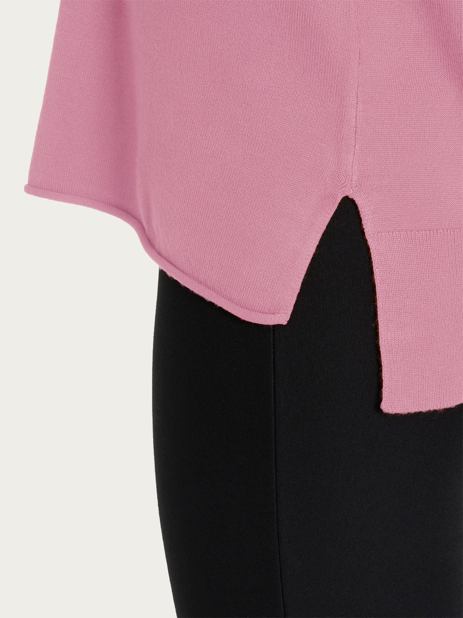 Ragno Four Seasons Maglia asimmetrica lilla lilas