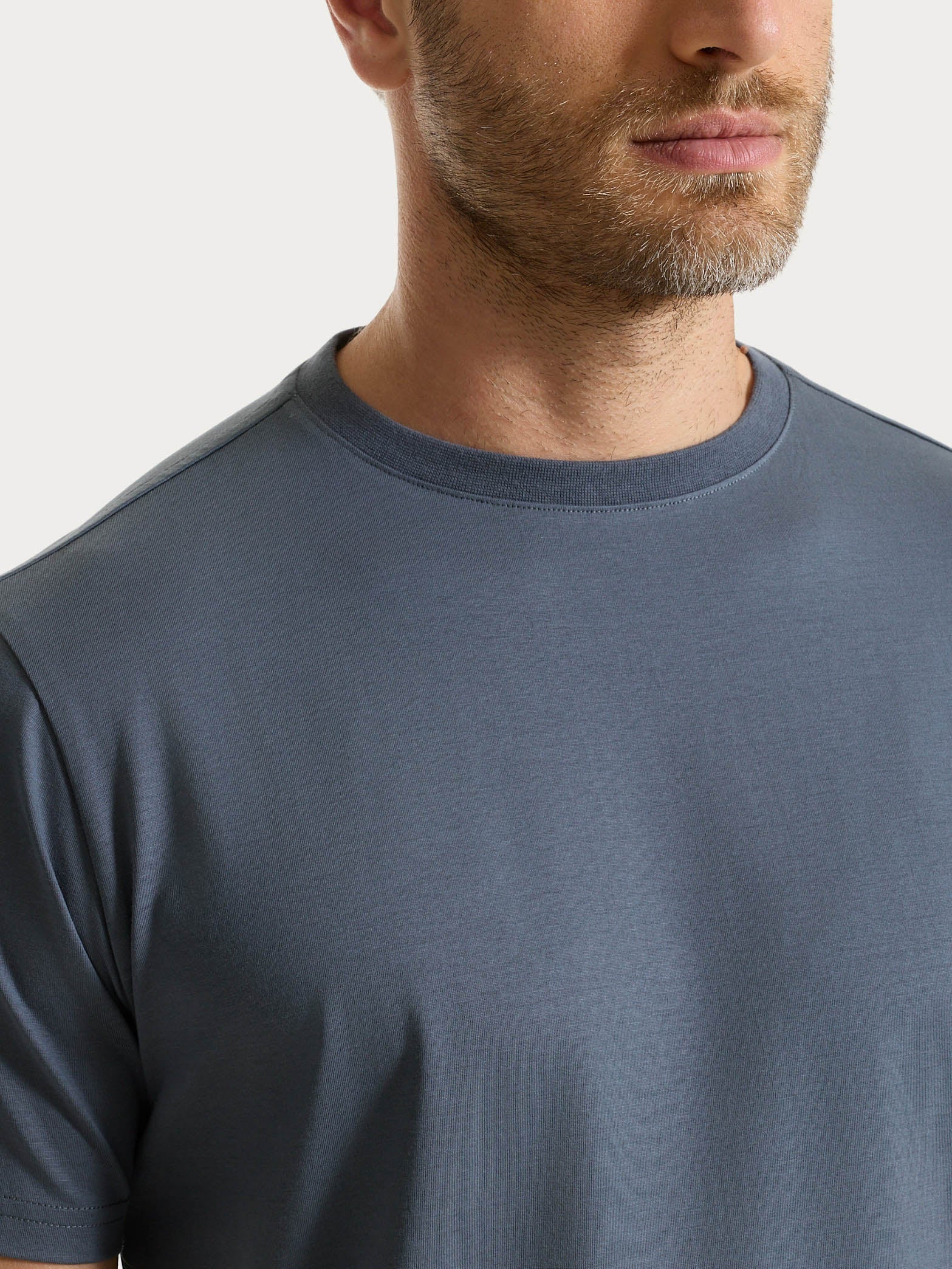Ragno Four Seasons t-shirt girocollo Turbulence nera