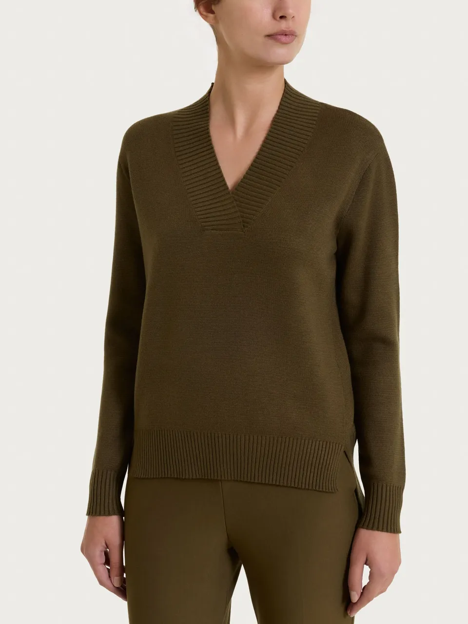 Ragno Super Soft Maglia Scollo a V Dark Olive viscosa