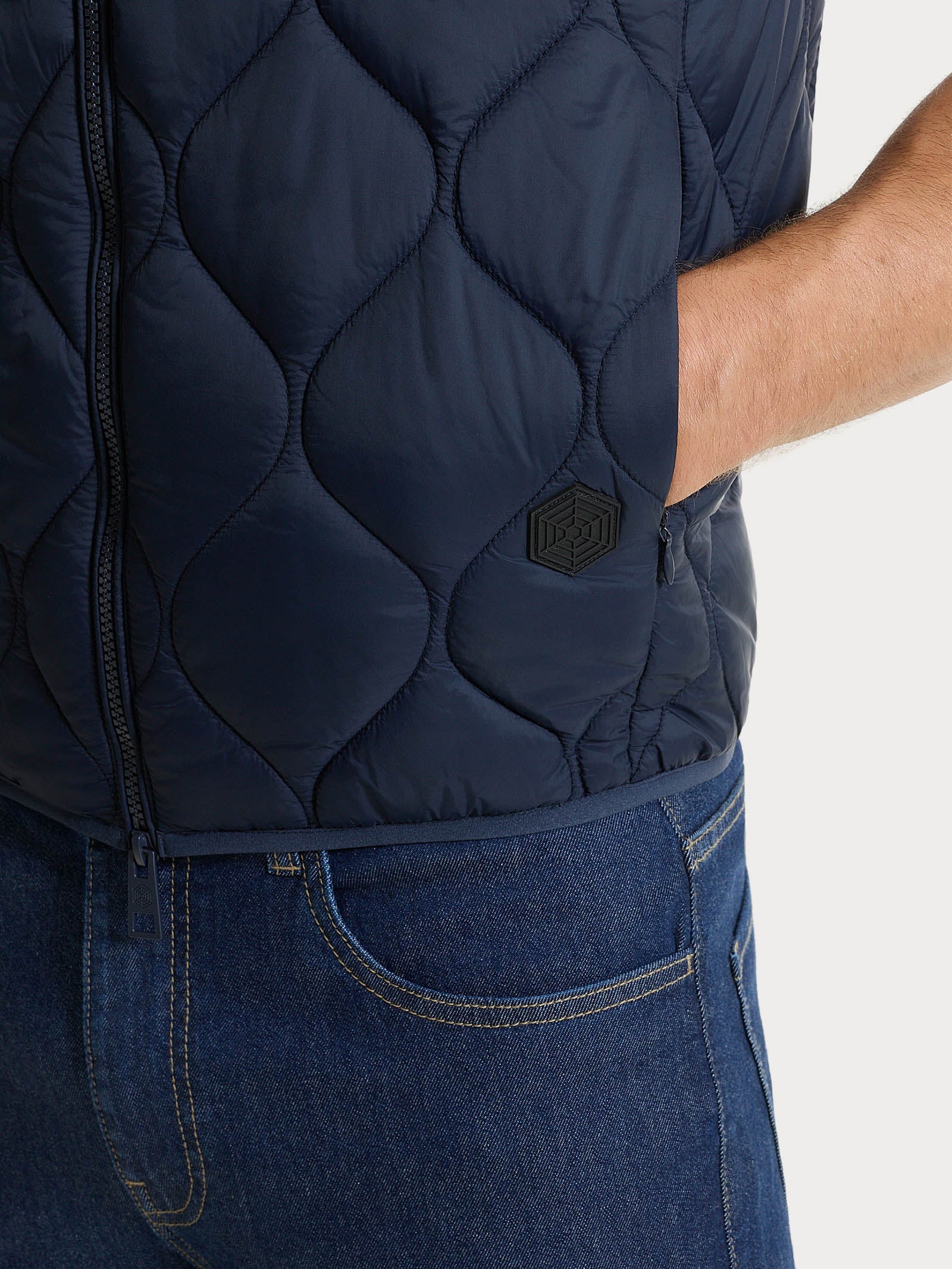 Ragno Outerwear piumino smanicato Onion Quilt blu