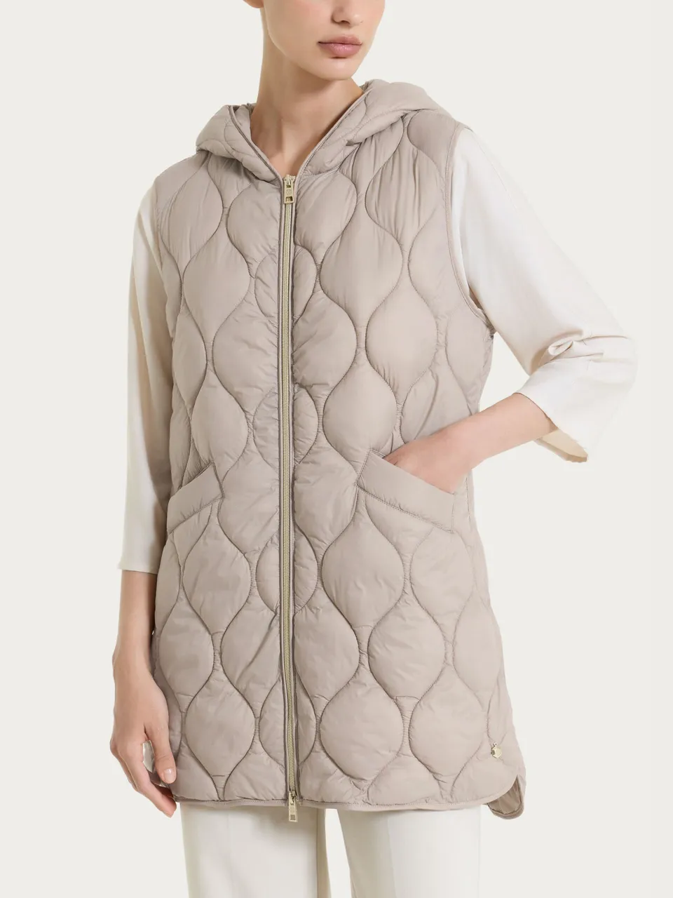 Ragno Onion Quilt piumino smanicato Crockery con cappuccio