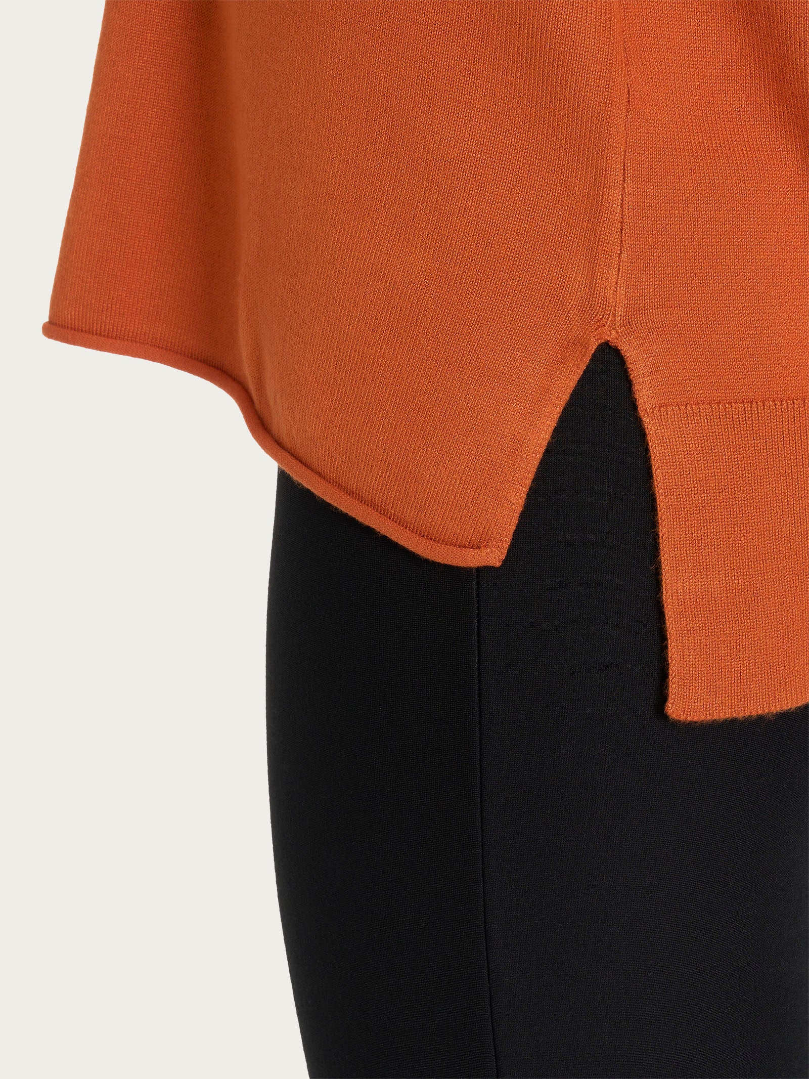 Ragno Four Seasons Maglia Girocollo Asimmetrica Rust viscosa