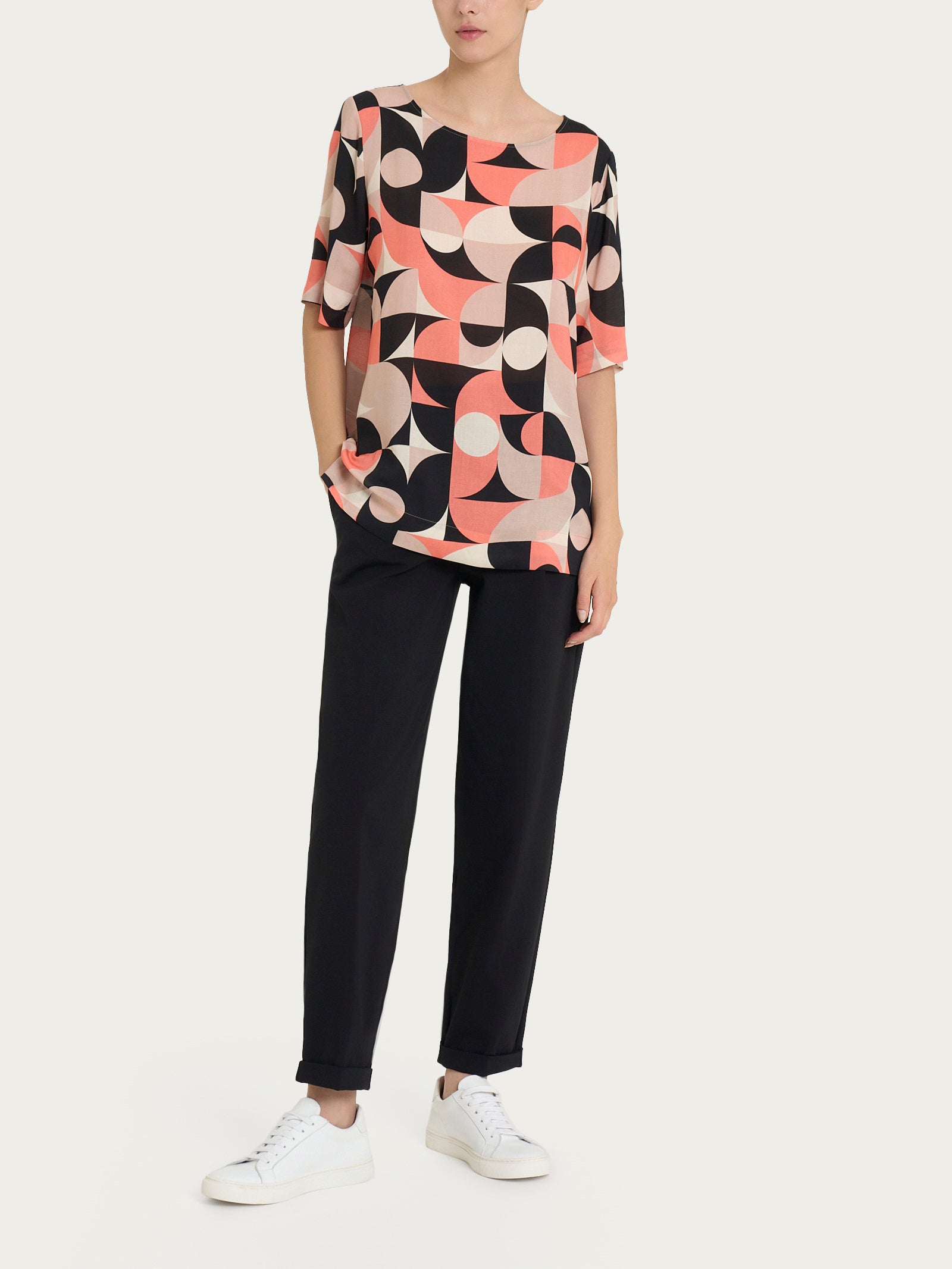 Ragno EcoSeta Blusa girocollo geometrica Warm Taupe viscosa
