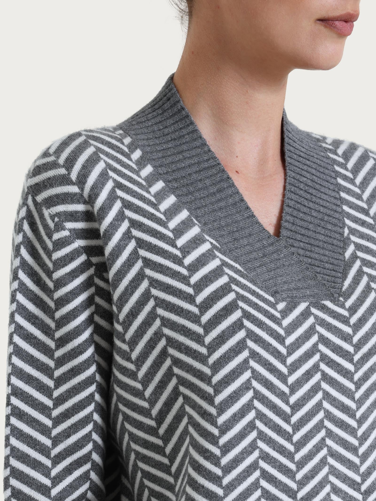 Ragno Four Seasons maglia scollo V spigata Ferro Mel. trecce
