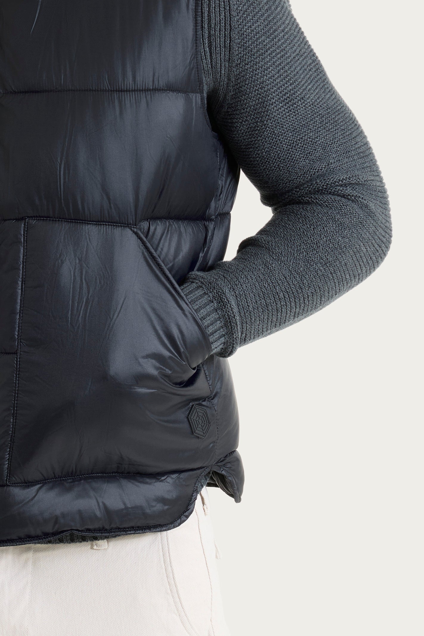 Ragno Vegan Down Piumino Smanicato Nero Uomo Collo Alto