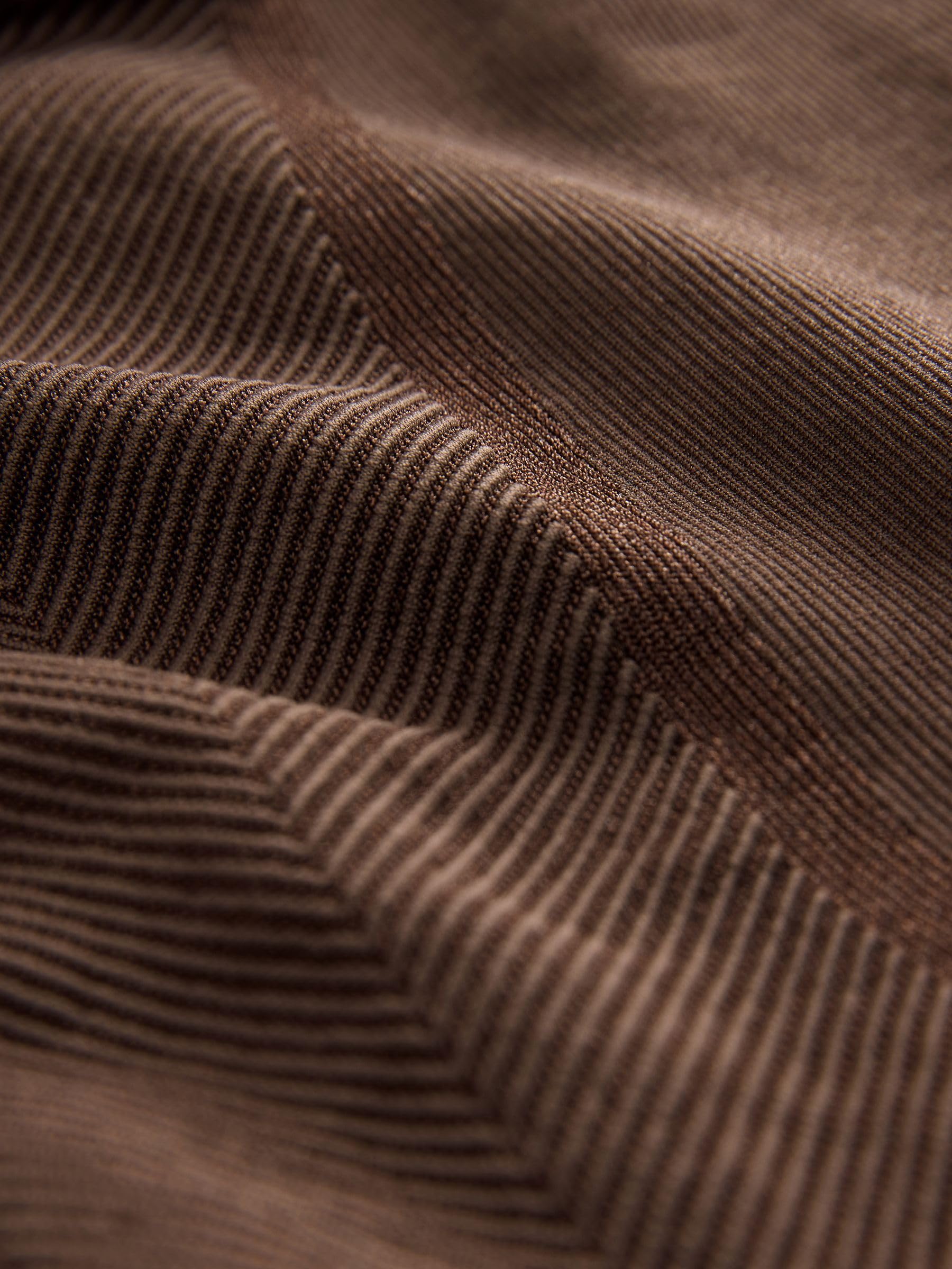 Next body contenitivo proprio reggiseno 8-10 chocolate nude
