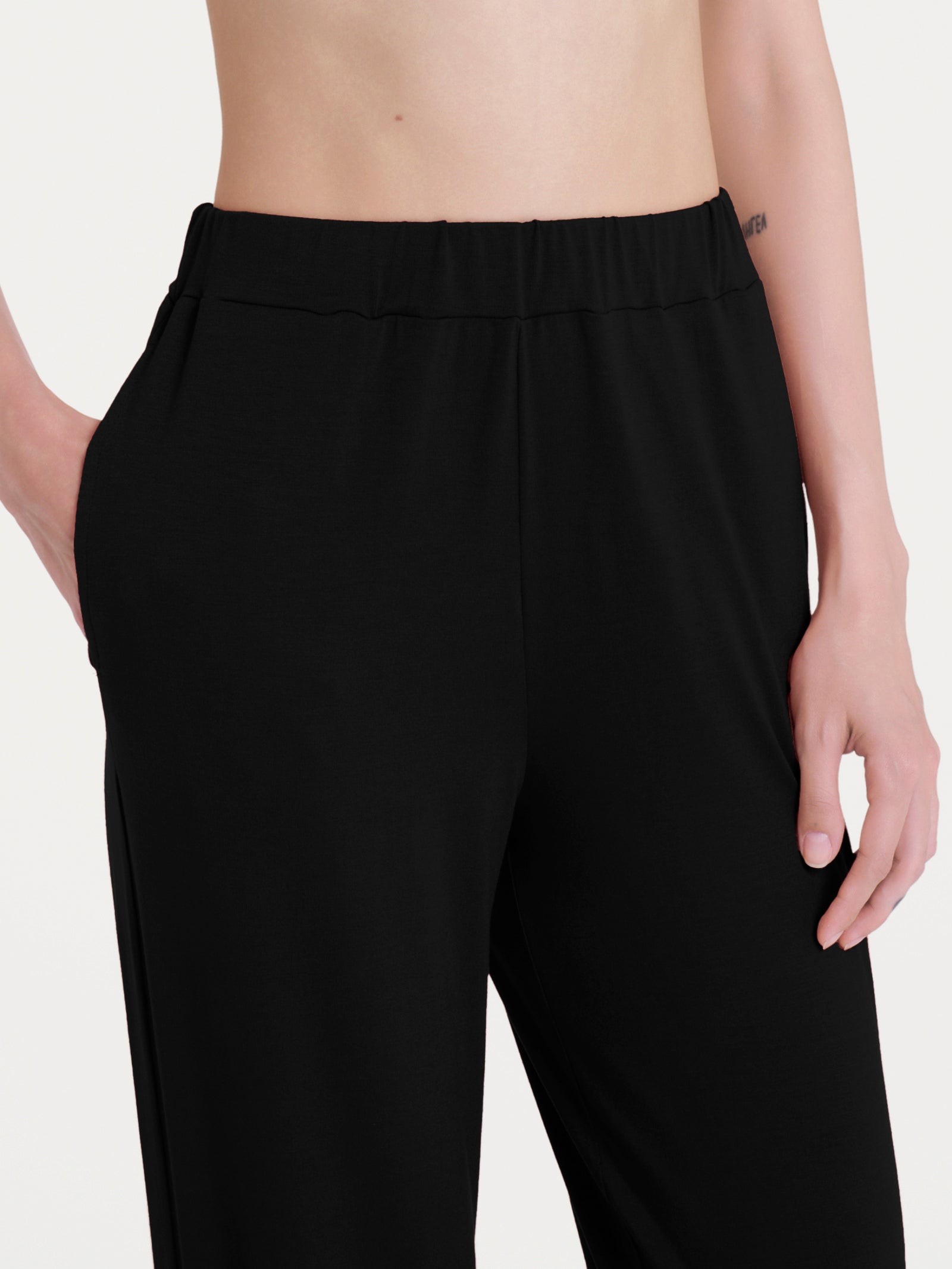 Ragno Pantalone Ampio Nero in Viscosa Summer Wide Leg