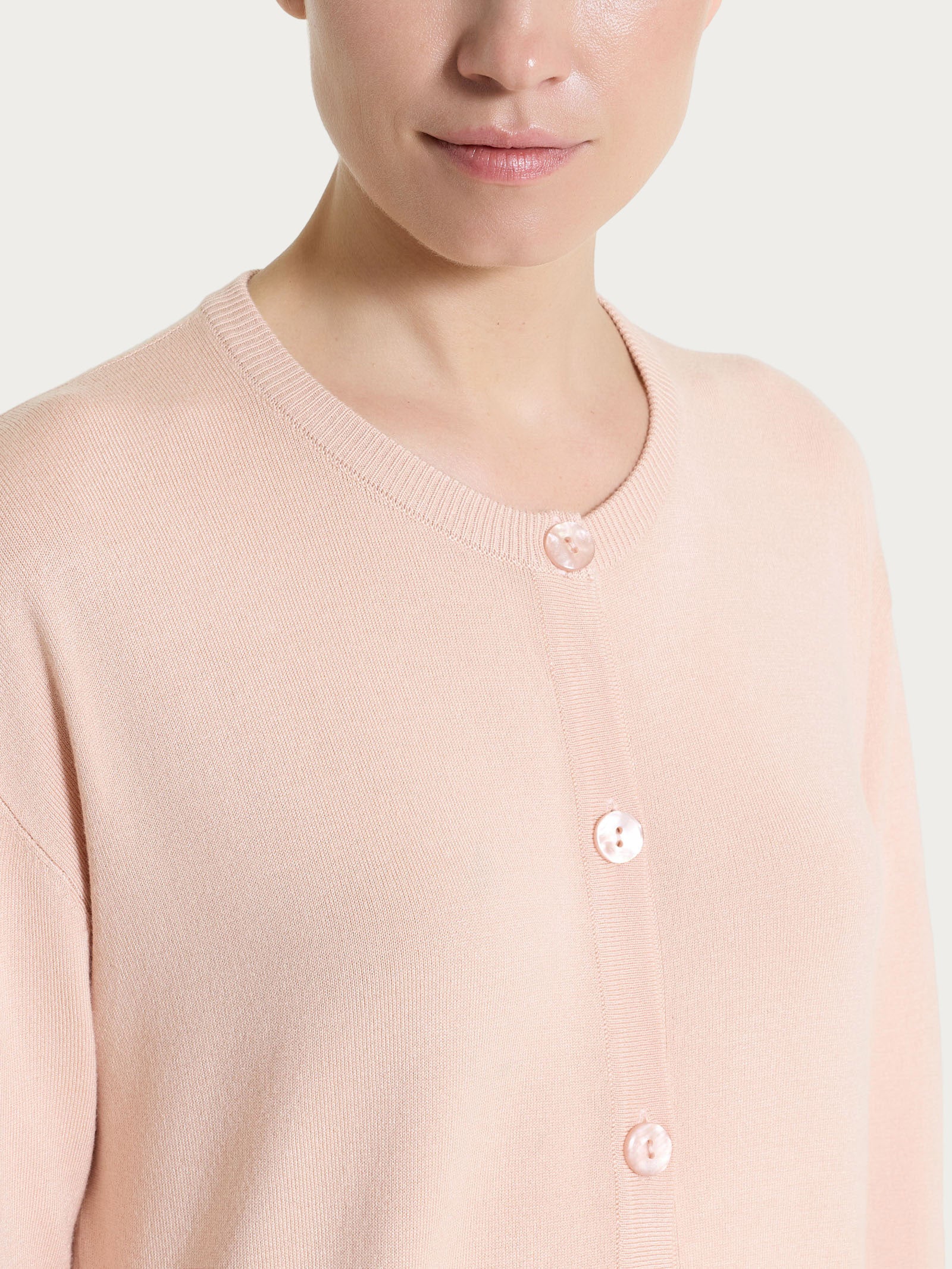 Ragno Four Seasons cardigan rosa Cameo Rose abbottonato morbido