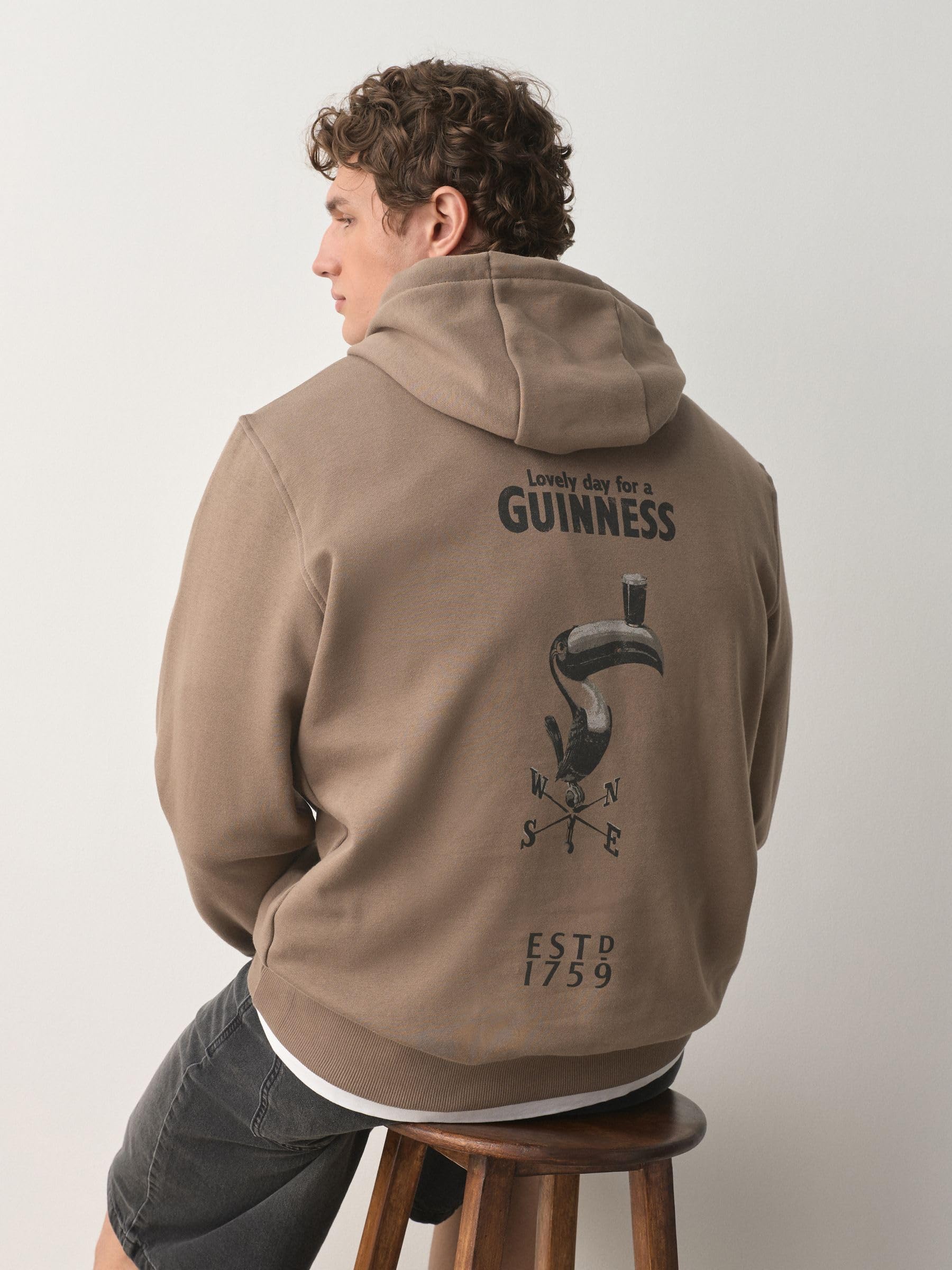 Next felpa uomo cappuccio Guinness taglia L grafica