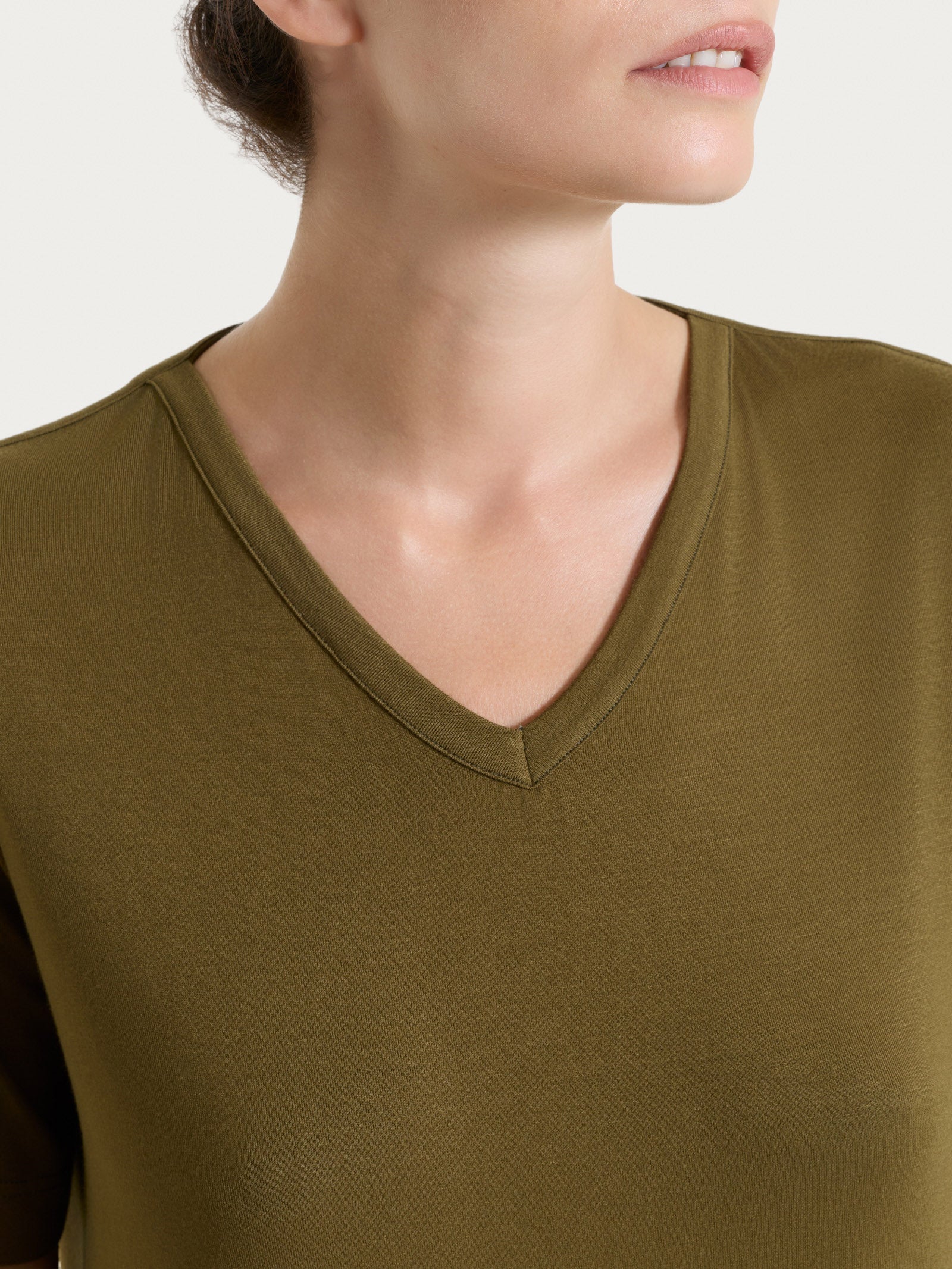 Ragno Maglietta Scollo V Viscosa Dark Olive