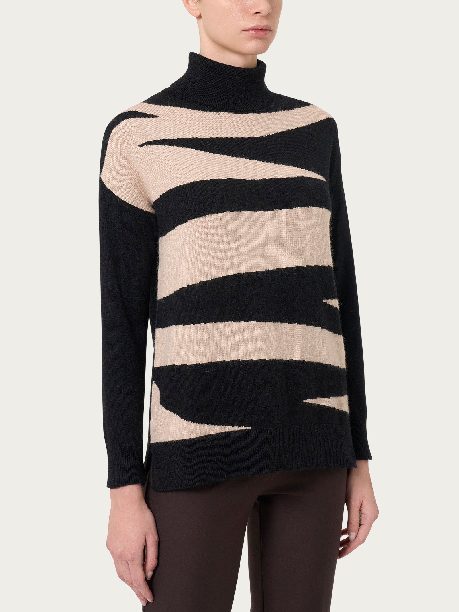 Ragno Angora dolcevita animalier Fant. Nero manica lunga
