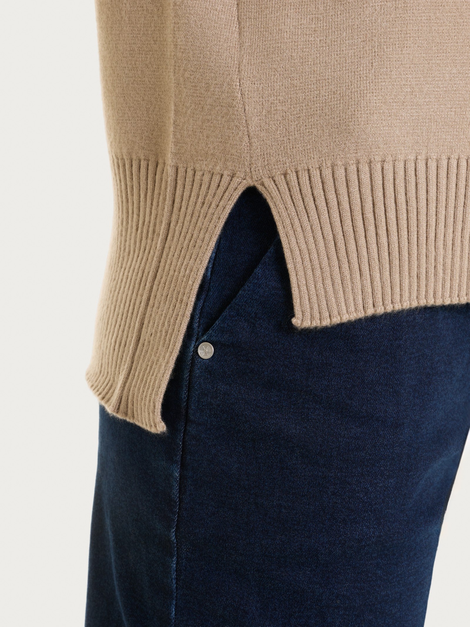 Ragno Super Soft cardigan zip asimmetrico Cammello