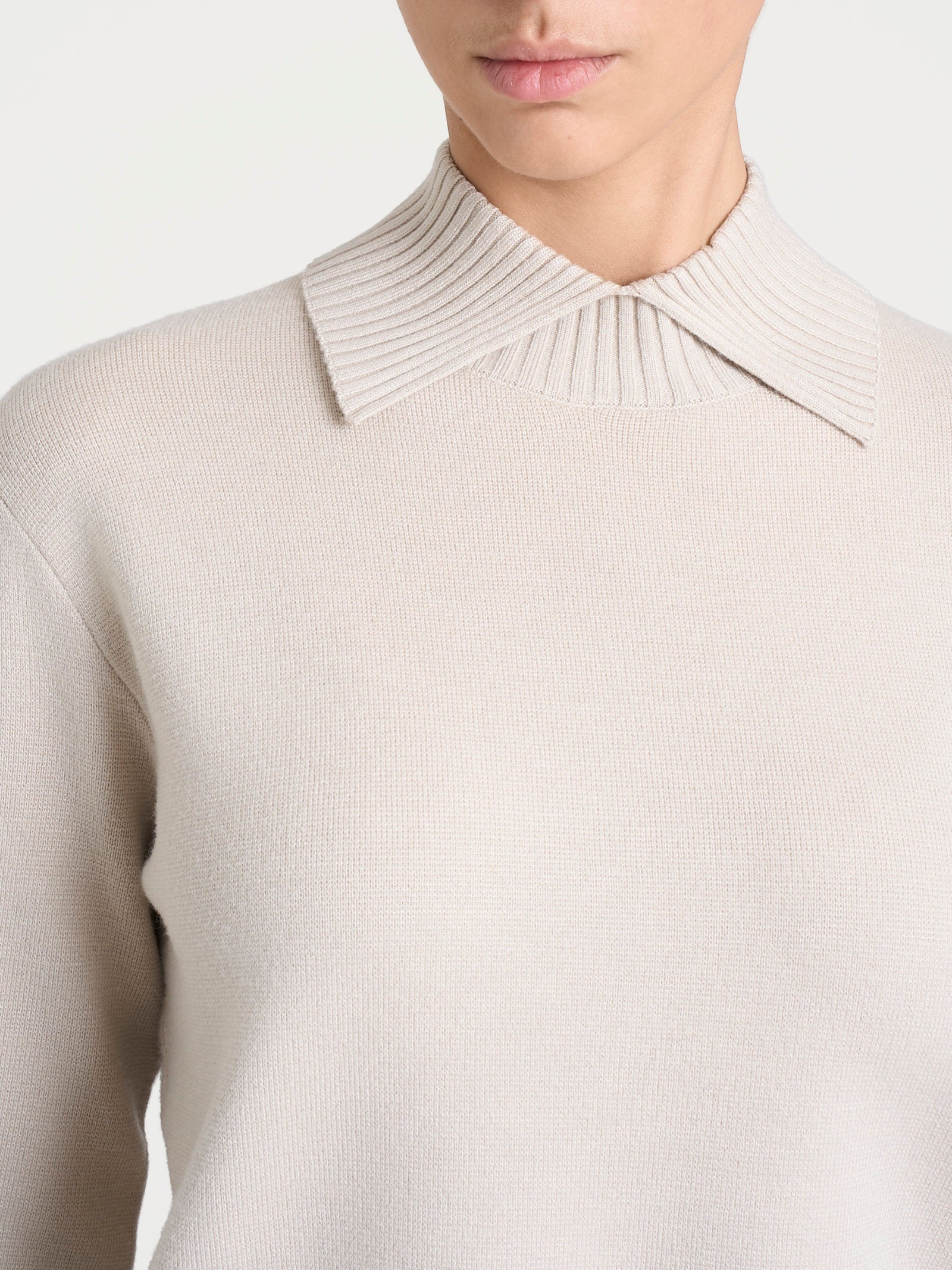 Ragno Super Soft Maglia Collo Alto Champignon con spacco