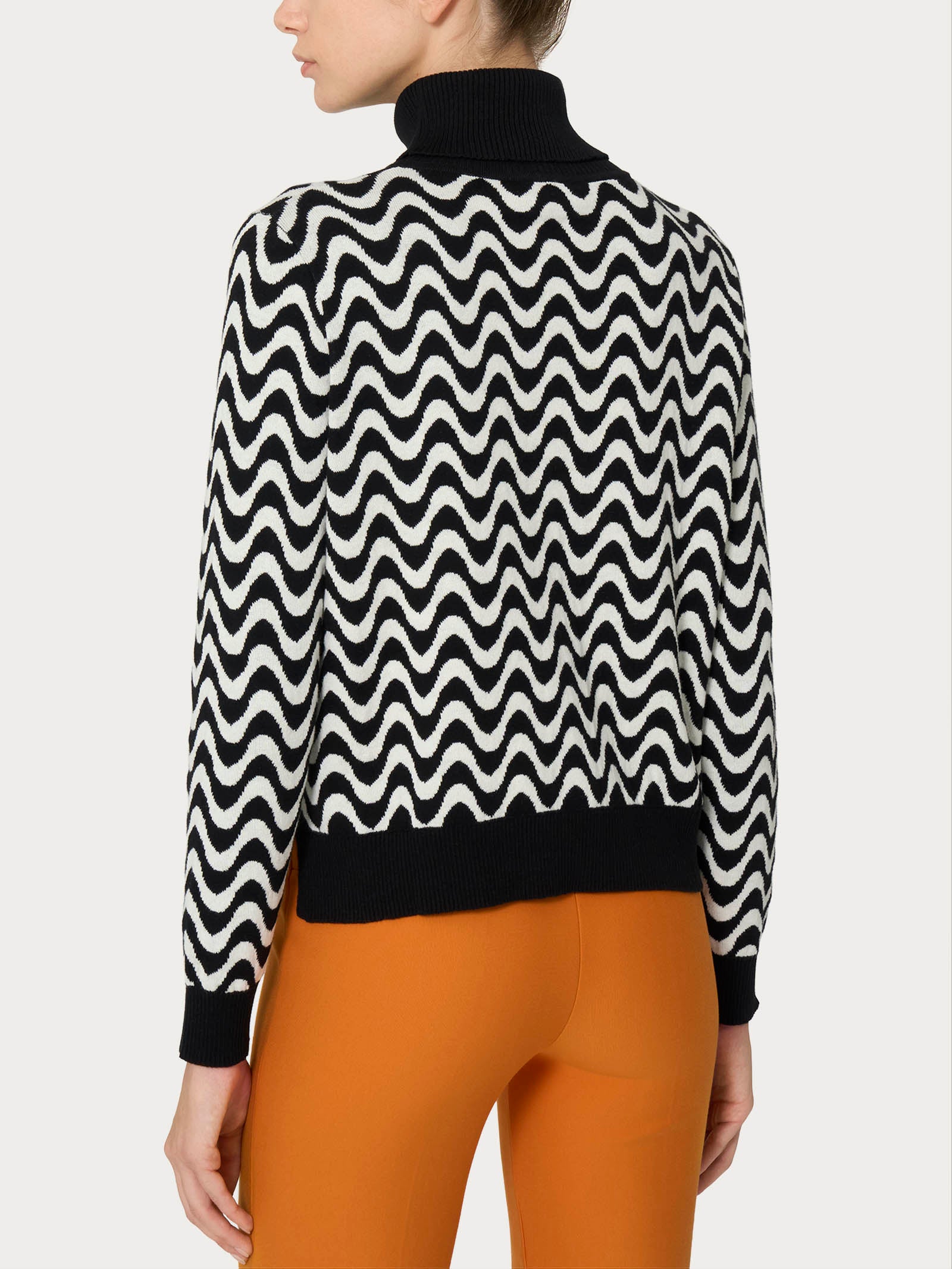 Ragno Winter Cotton Dolcevita maglia nera fantasia onde