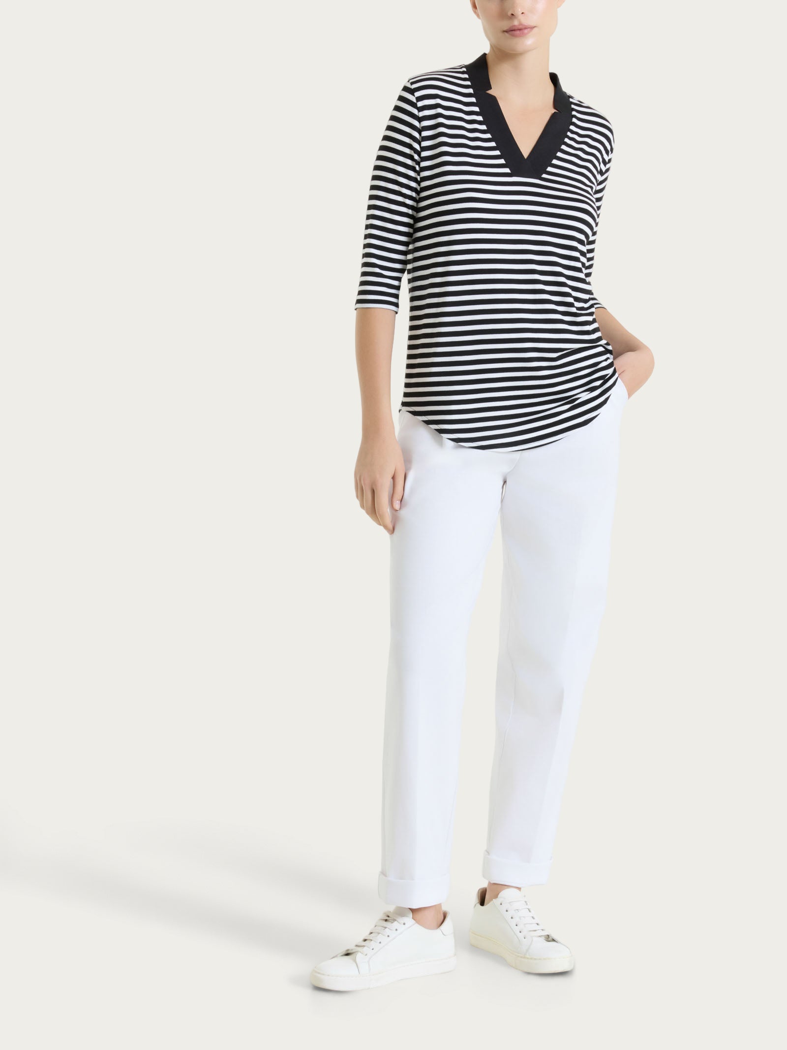 Ragno Viscosa Summer Maglietta scollo V nera righe soft
