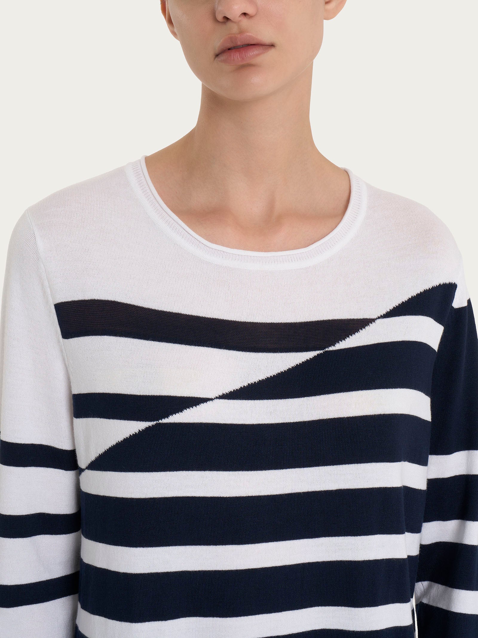 Ragno Maglia girocollo righe bicolori Fant.Bianco viscosa