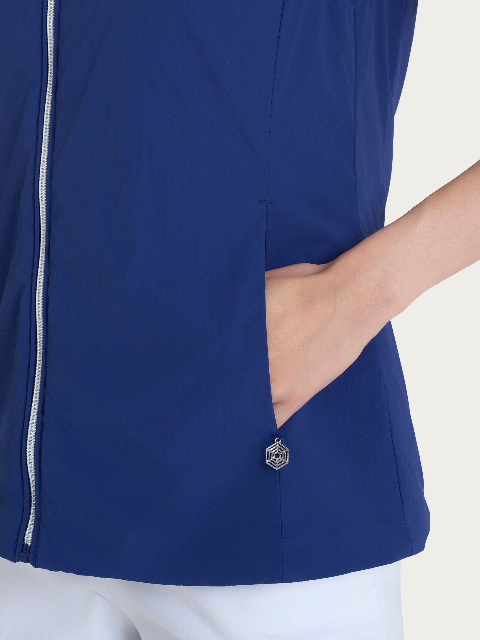 Ragno Piumerino Smanicato 100 Grammi Gilet Blueberry Leggero