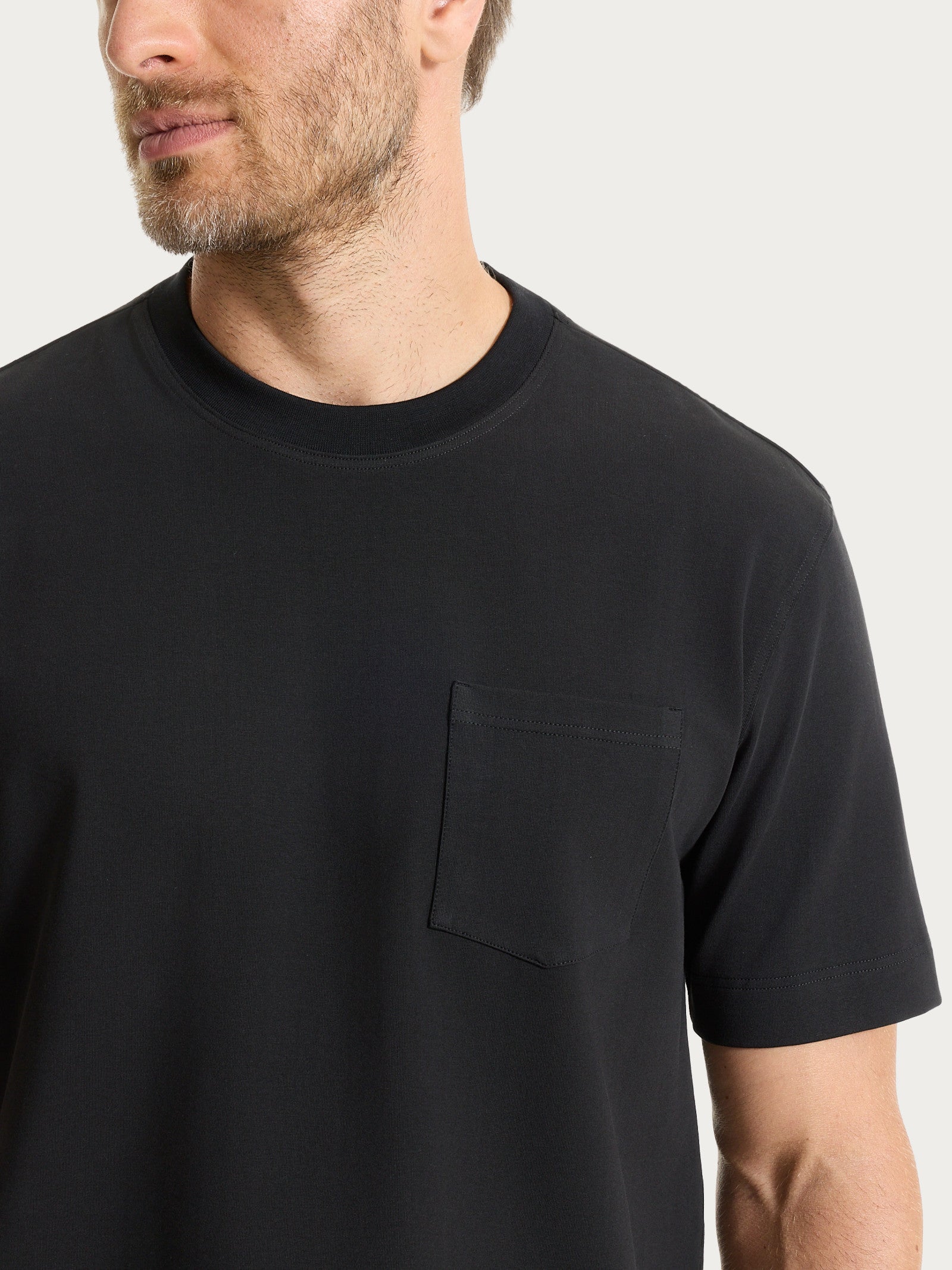 Ragno T-shirt Girocollo Taschino Maglietta Uomo Nera Puro Cotone