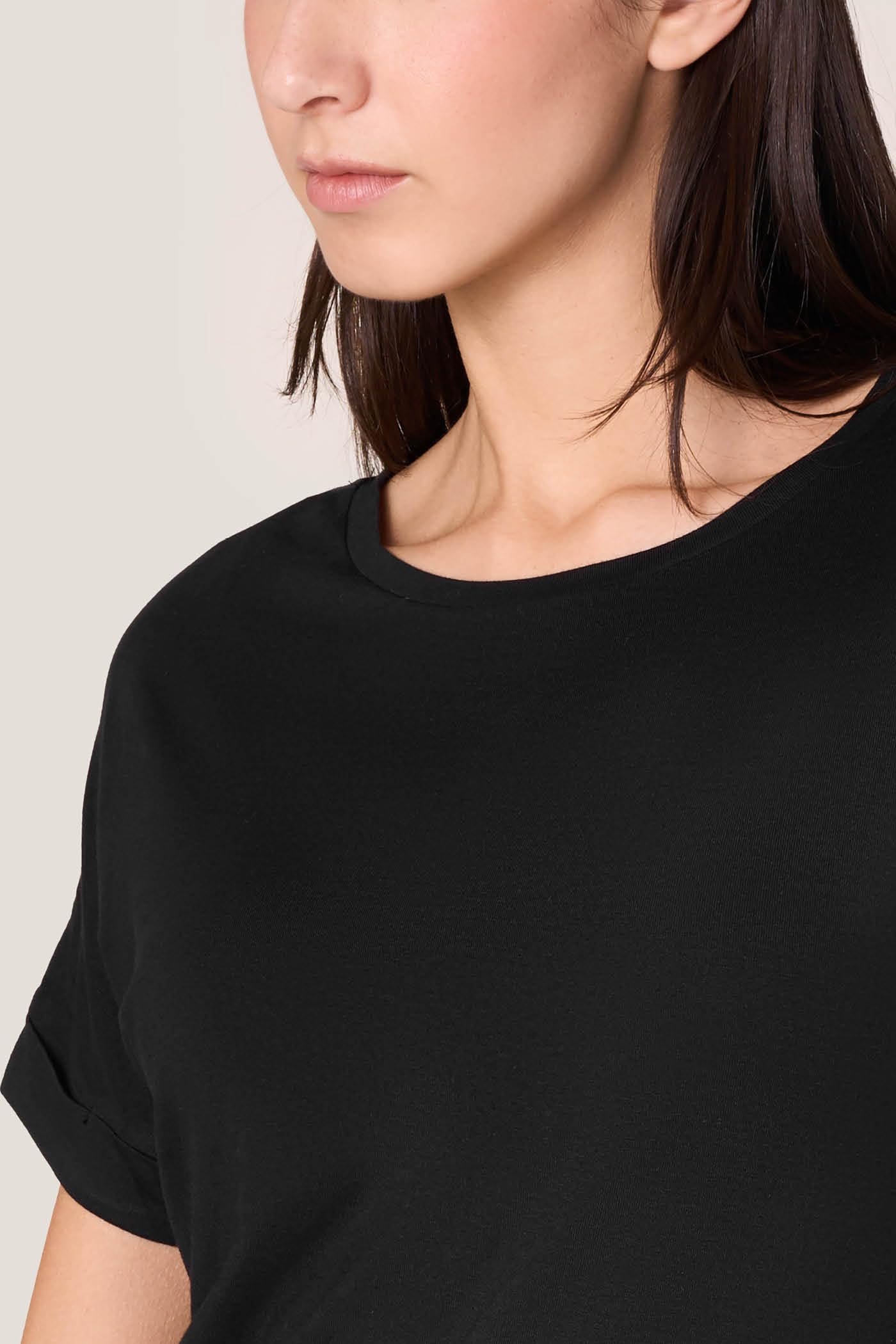 Goldenpoint Maglia Scollo Tondo Manica Corta Risvolto Lunghezza Regolare donna