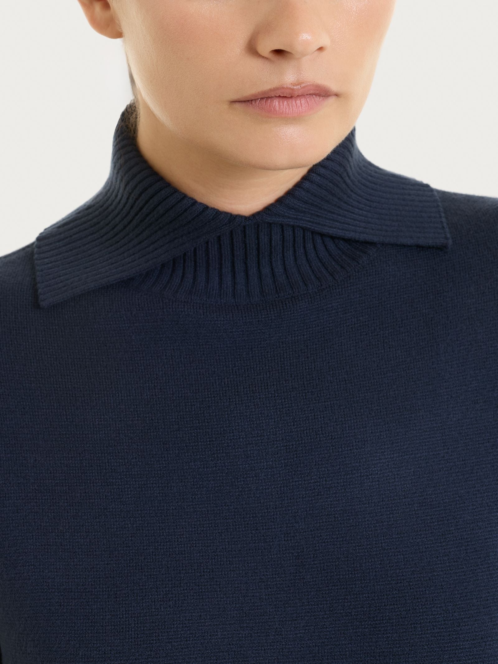 Ragno Super Soft Maglia Collo Alto Bleu boxy