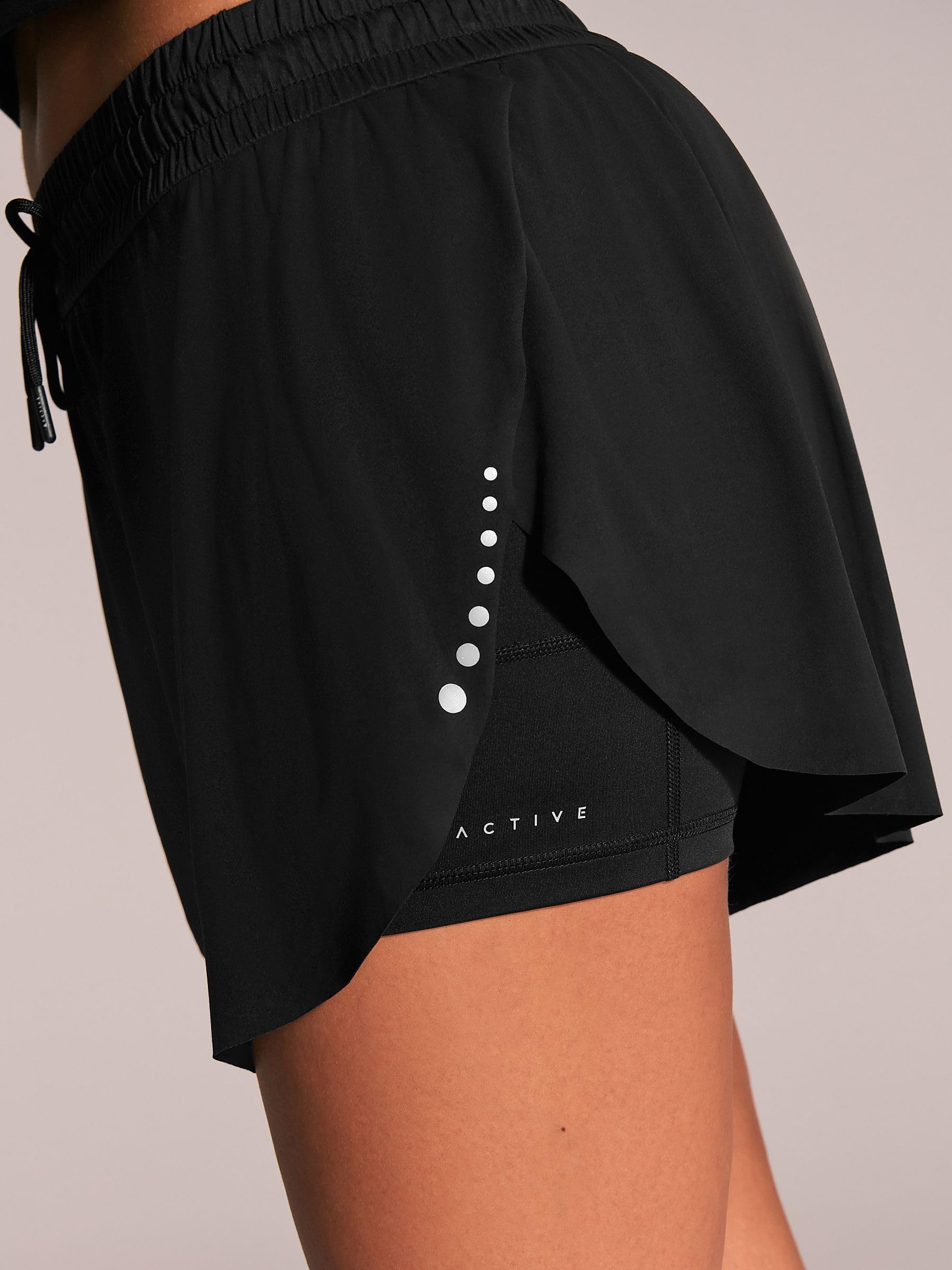 Next Active Sports shorts running donna con tasche