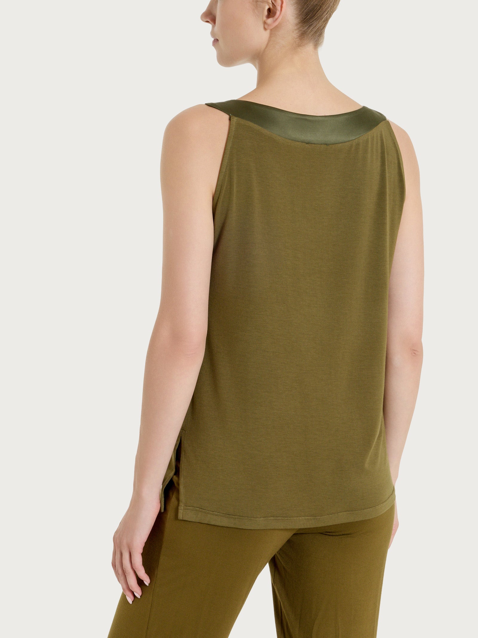 Ragno Viscosa Summer top spalla larga viscosa verde raso