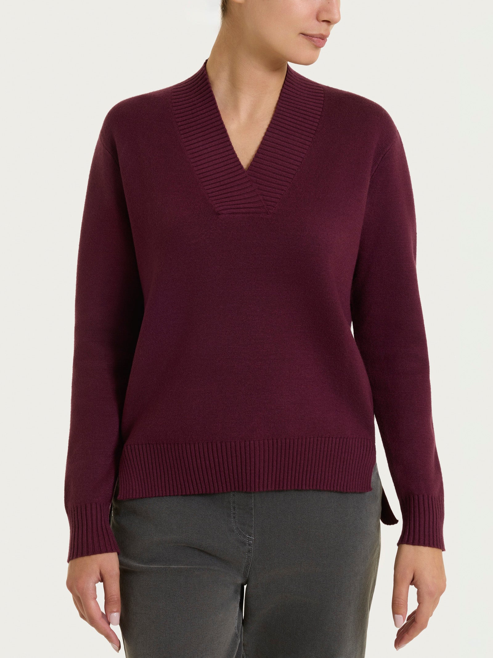 Ragno Super Soft maglia asimmetrica scollo V fig morbida