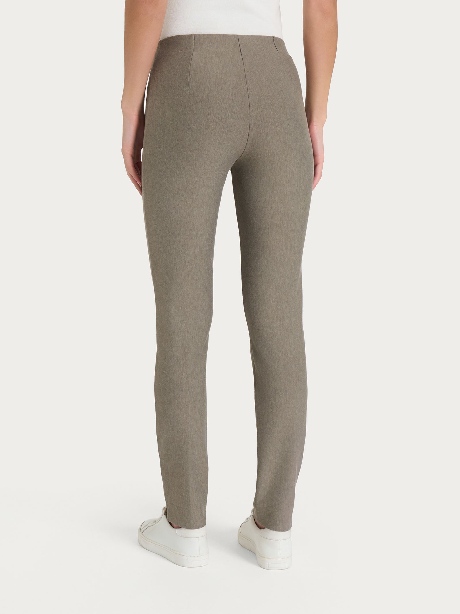 Ragno Compact sigaretta con spacchetti pantalone grigio Glace Mel.