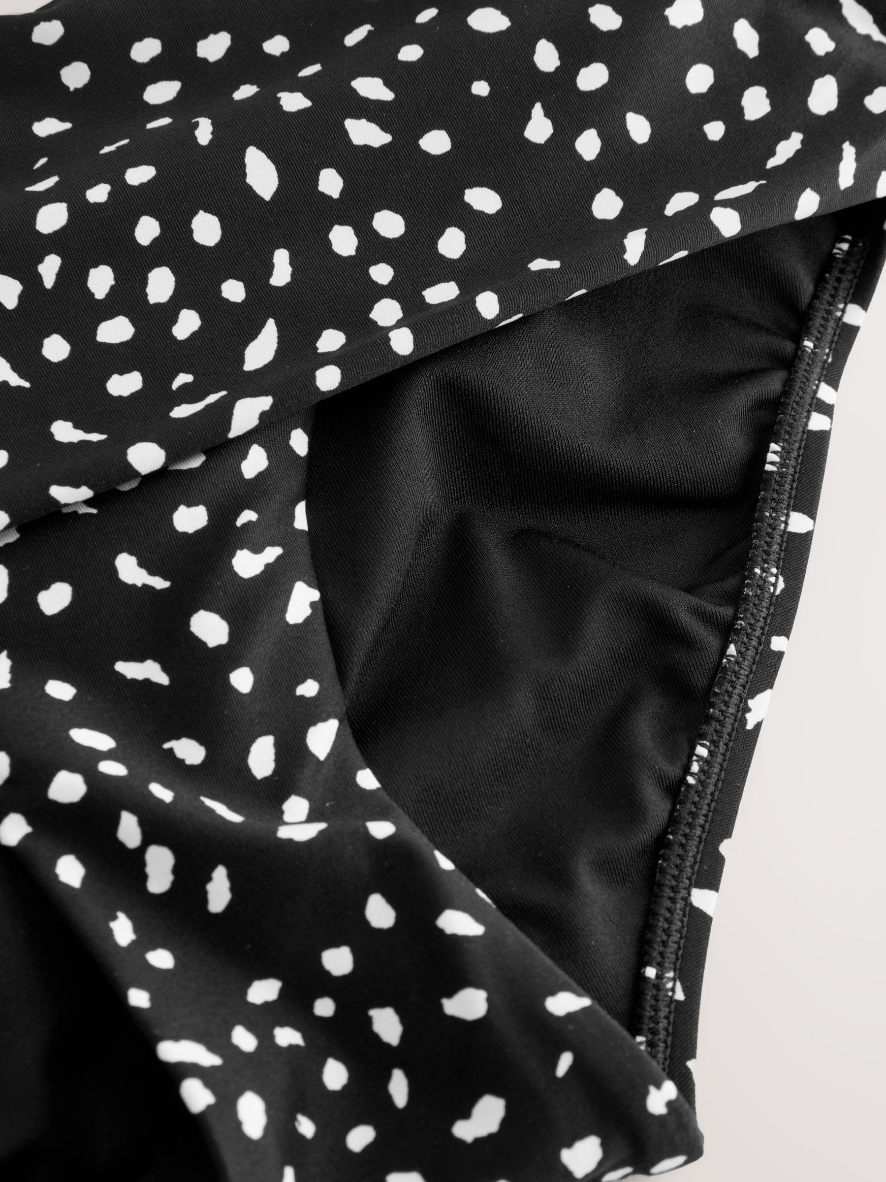 Next slip bikini risvolto taglia 40 nero fantasia