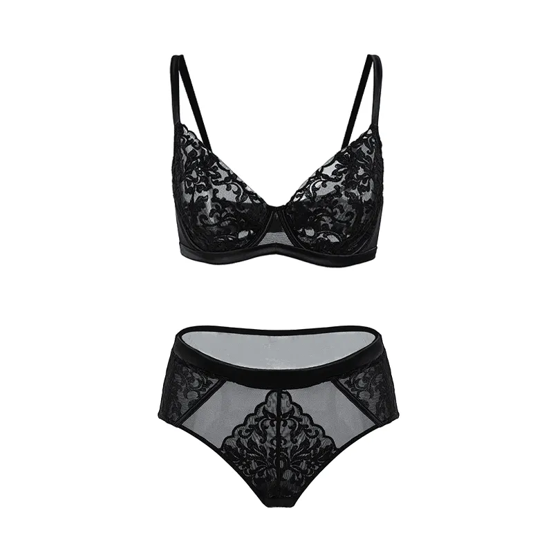 Maria Grazia Severi Gothic Glamour set lingerie ricamato nero