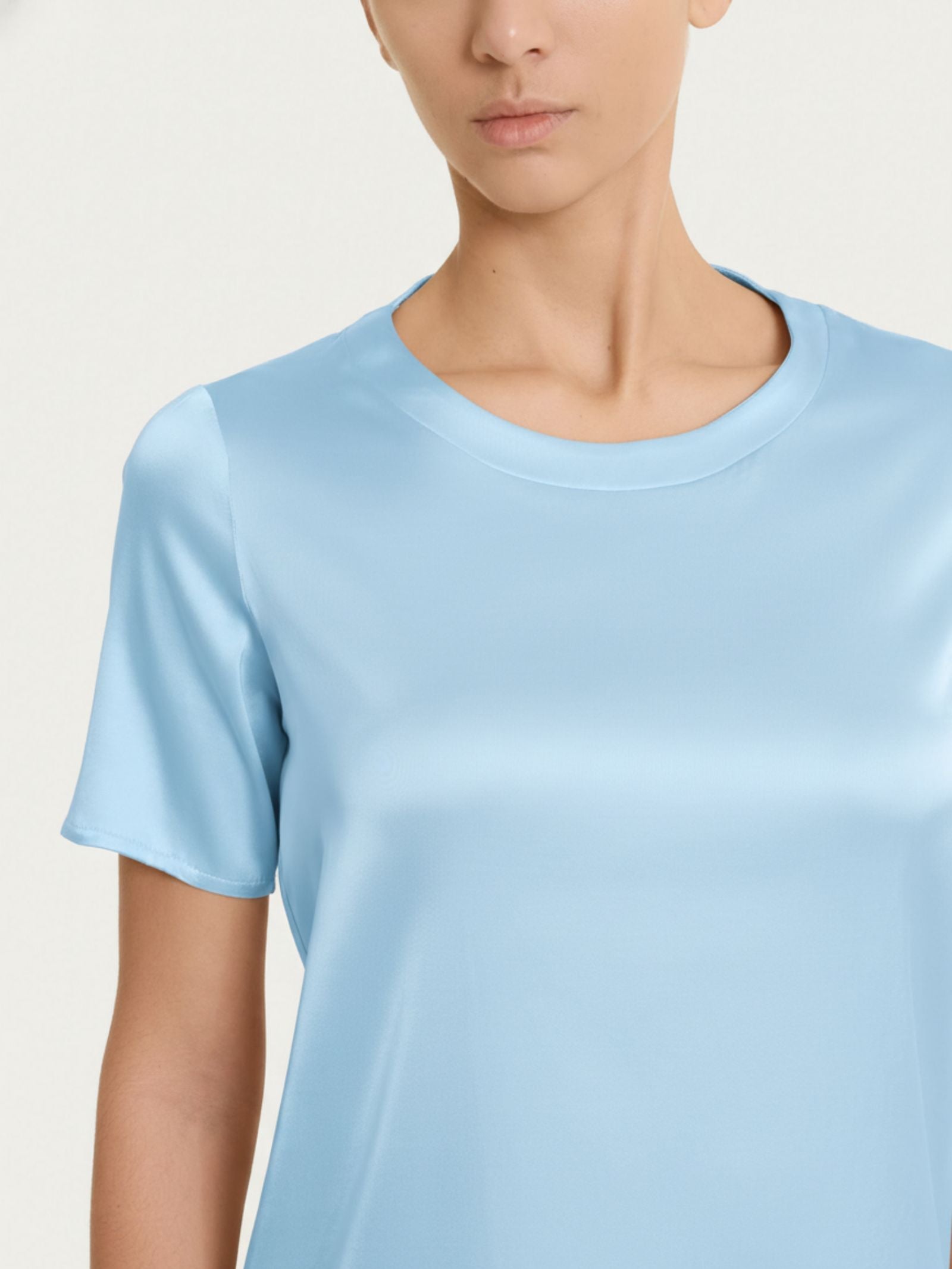 Ragno Stretch Satin maglietta manica corta Dusty Blue girocollo