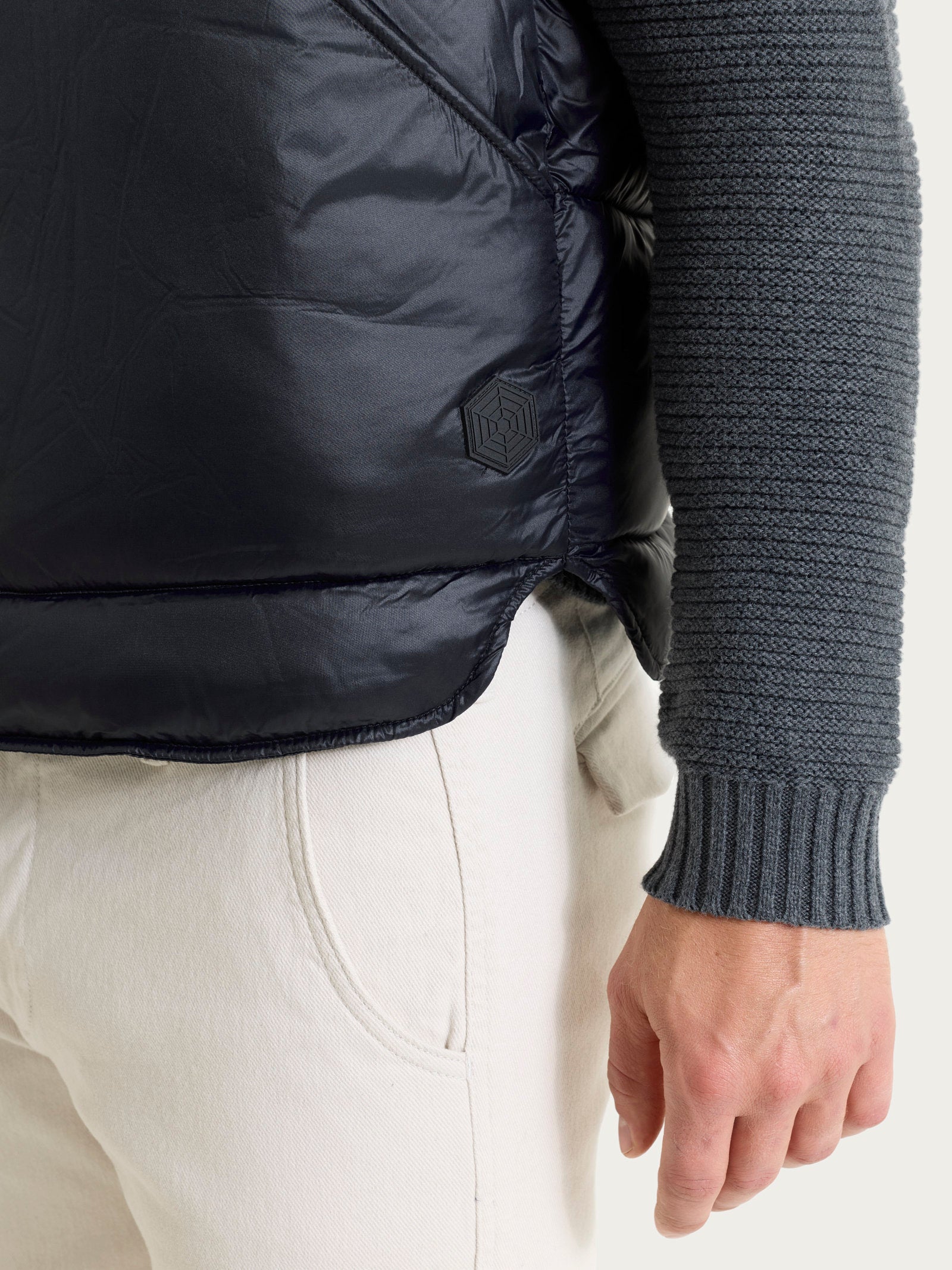 Ragno Vegan Down Piumino Smanicato Nero Uomo Collo Alto