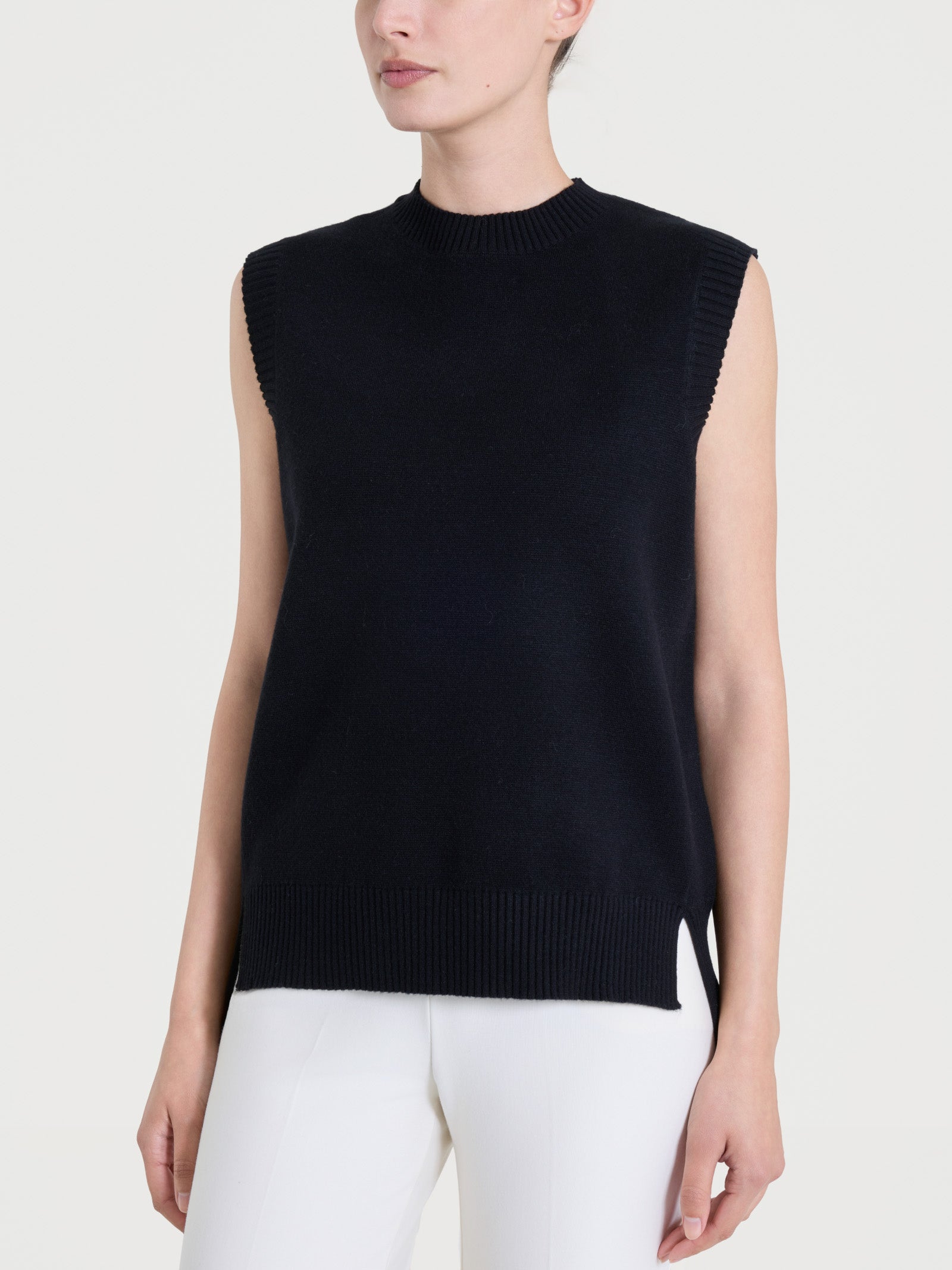 Ragno Super Soft Maglia smanicata donna nero viscosa