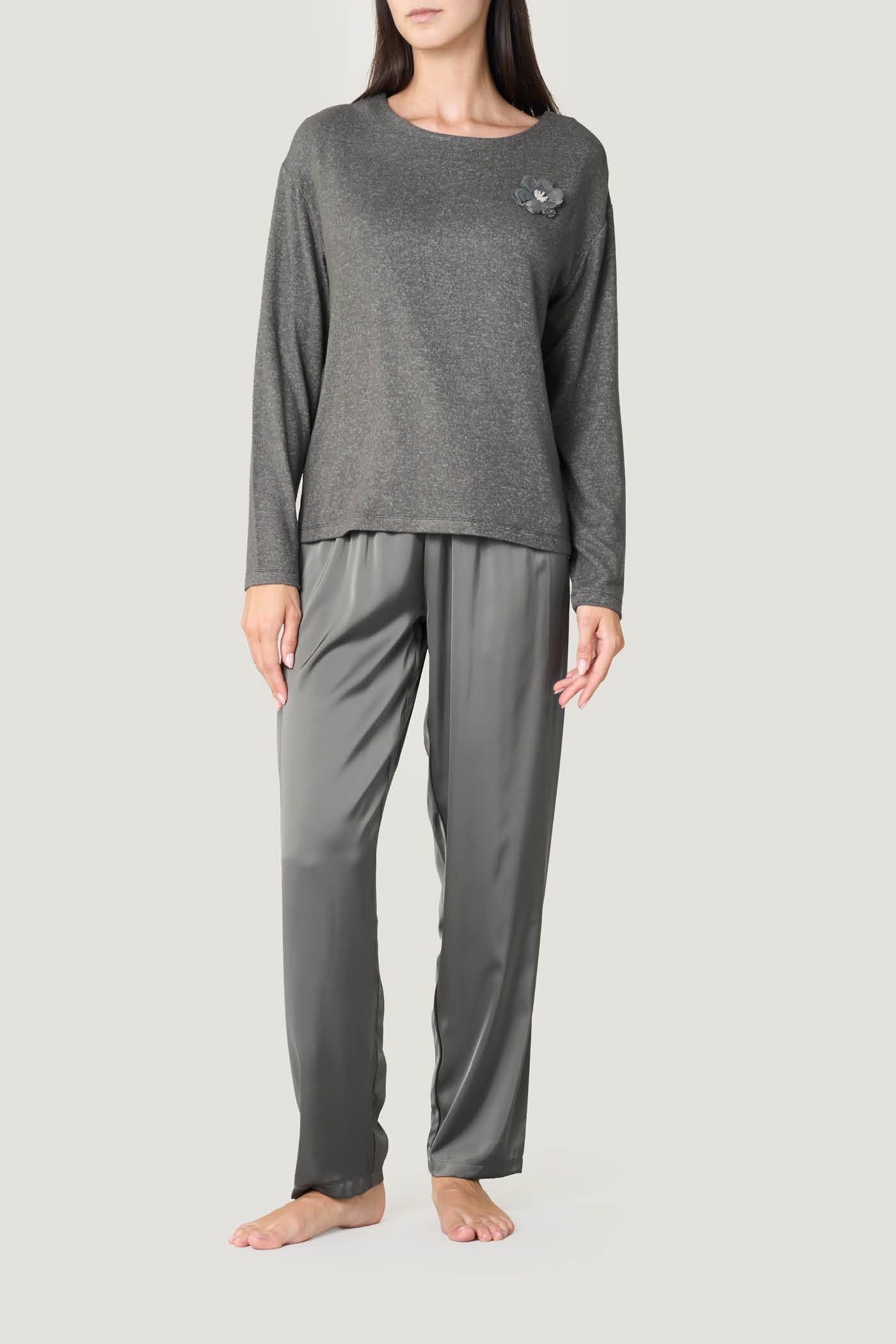 Goldenpoint Regular Camelia pigiama lungo donna in satin elasticato