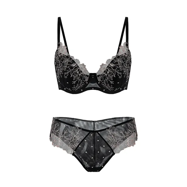 Maria Grazia Severi Onyx Completo Intimo Ricamo Floreale