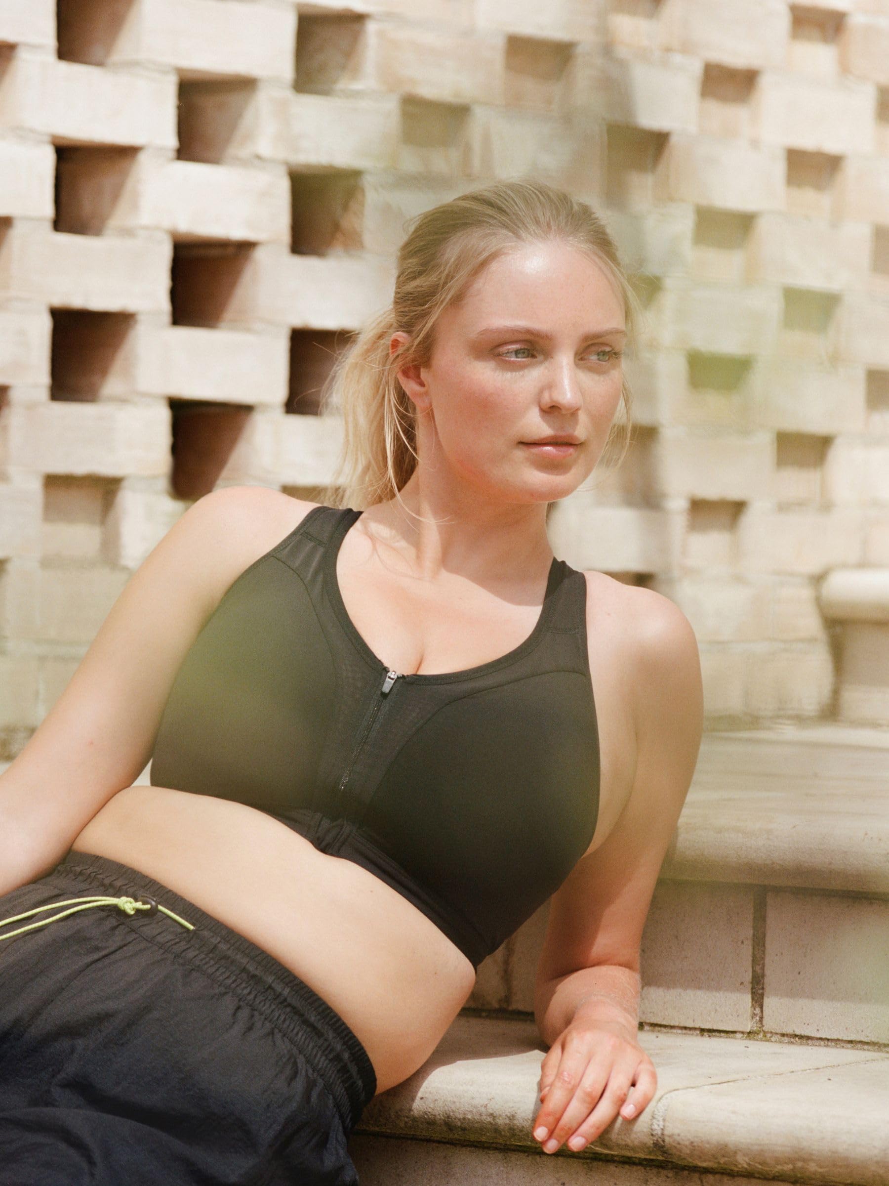 Next Reggiseno Sportivo Zip Frontale Alto Impatto Nero 80C