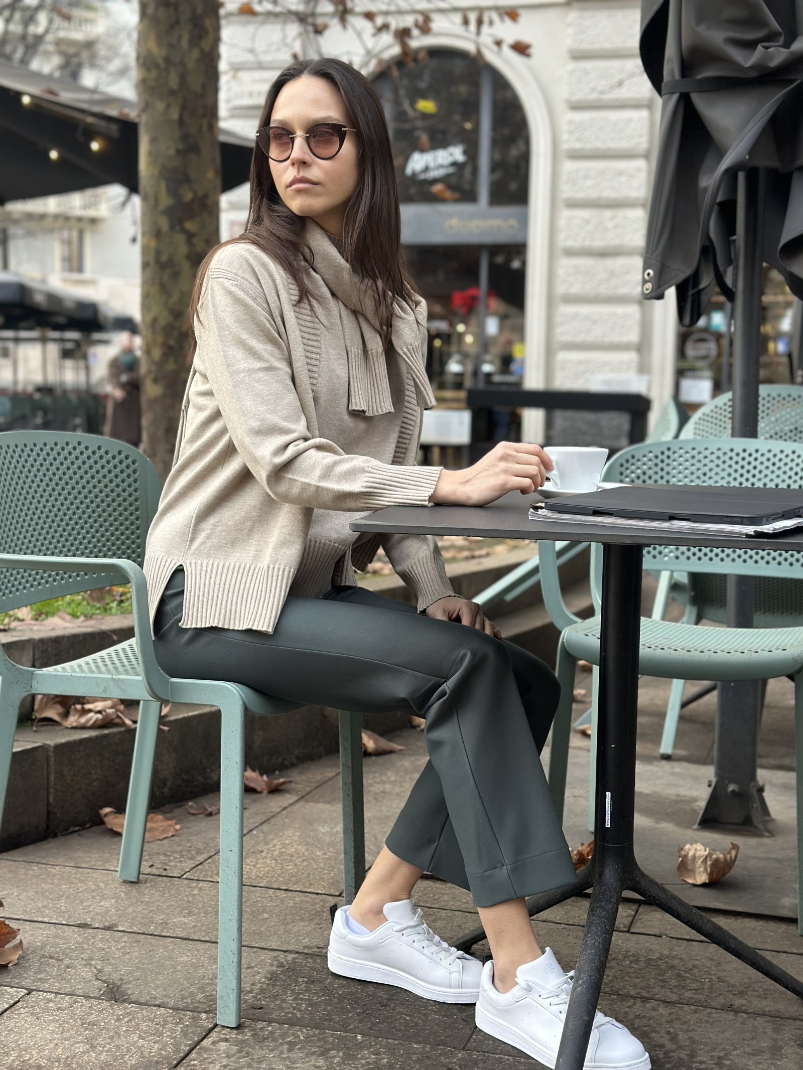 Ragno Compact pantalone ampio Urban Chic alla caviglia