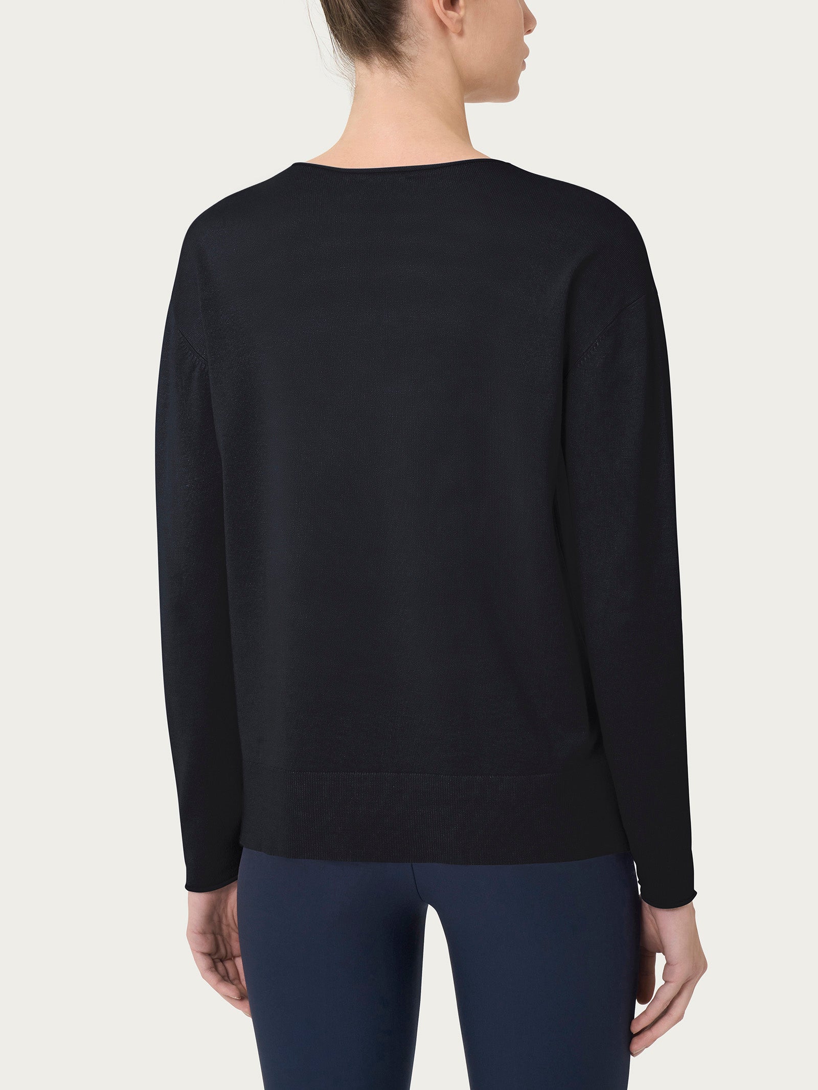 Ragno Four Seasons Maglia Asimmetrica Girocollo Nero manica lunga