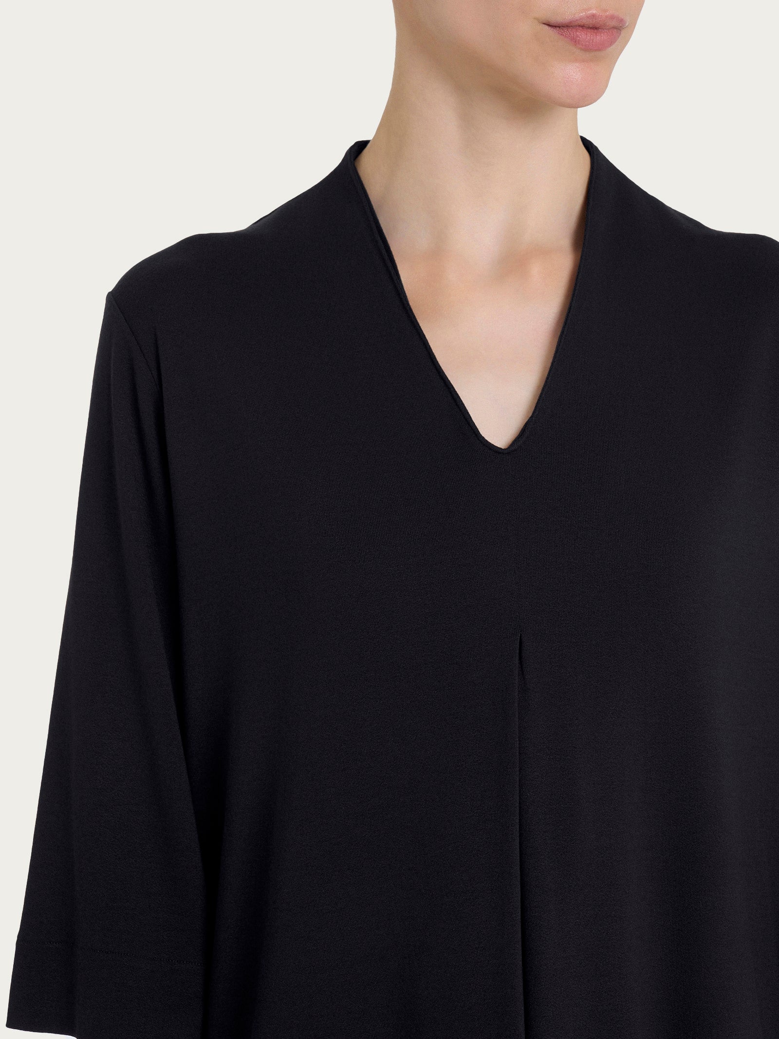 Ragno Crêpe maglietta donna nero manica 3/4 scollo V
