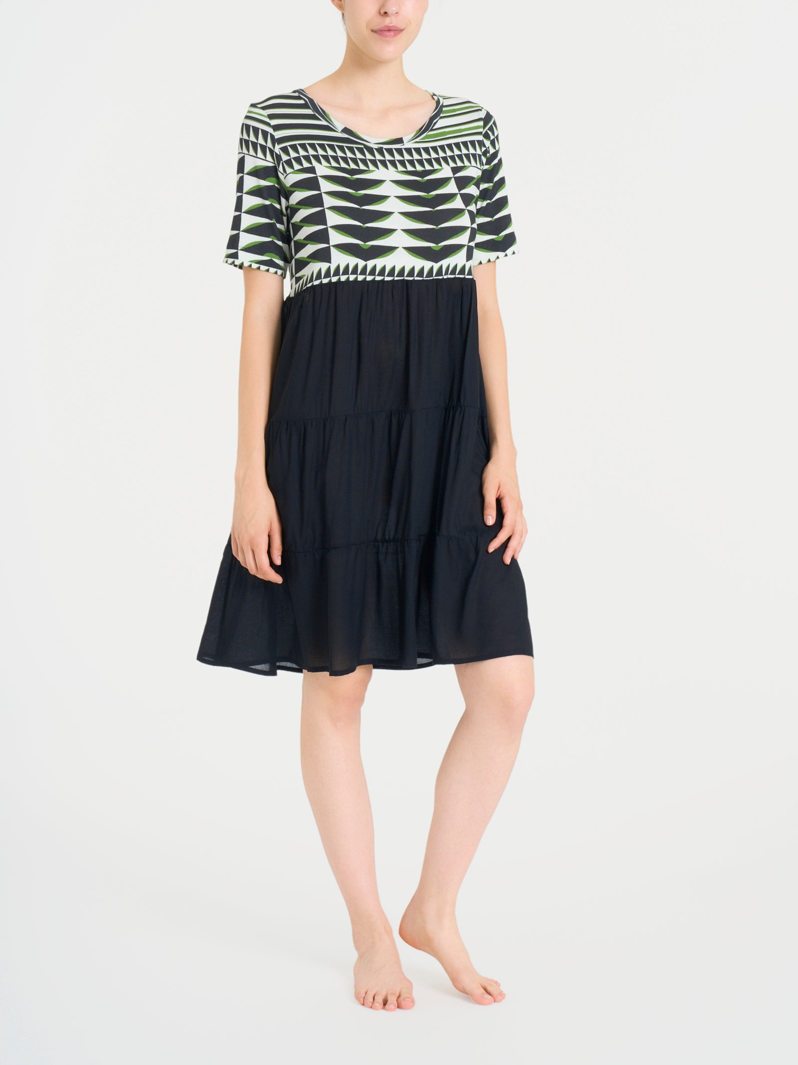 Ragno Viscosa Summer Vestito Balze Verde Fluido