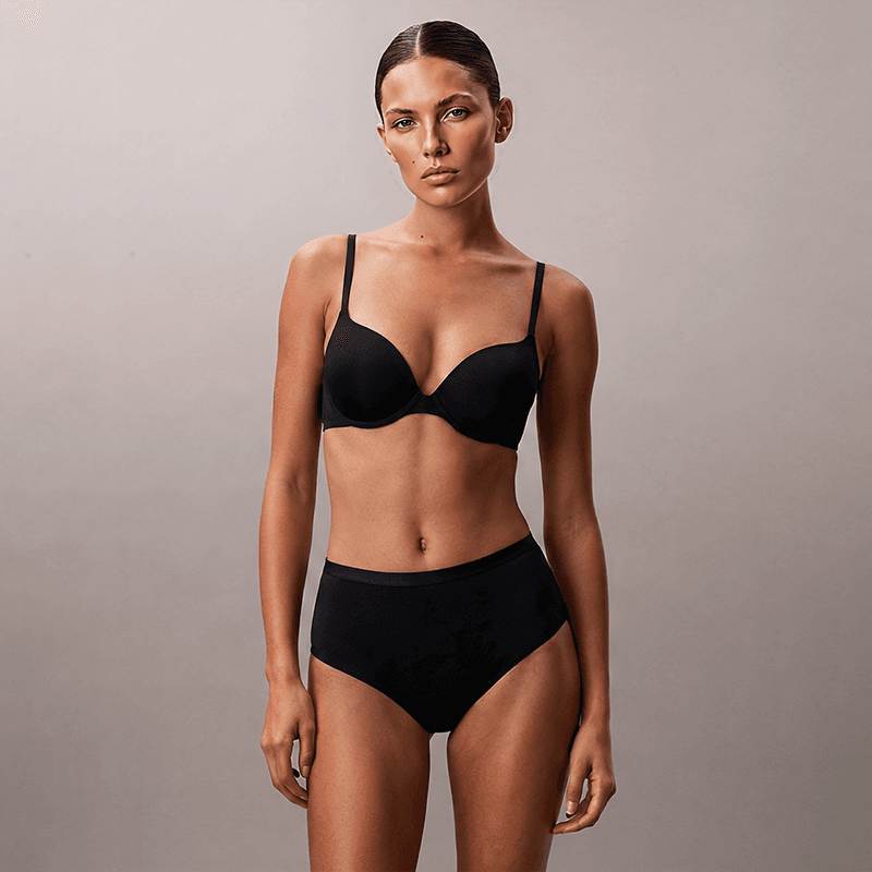 Maria Grazia Severi Essential reggiseno t-shirt nero senza cuciture