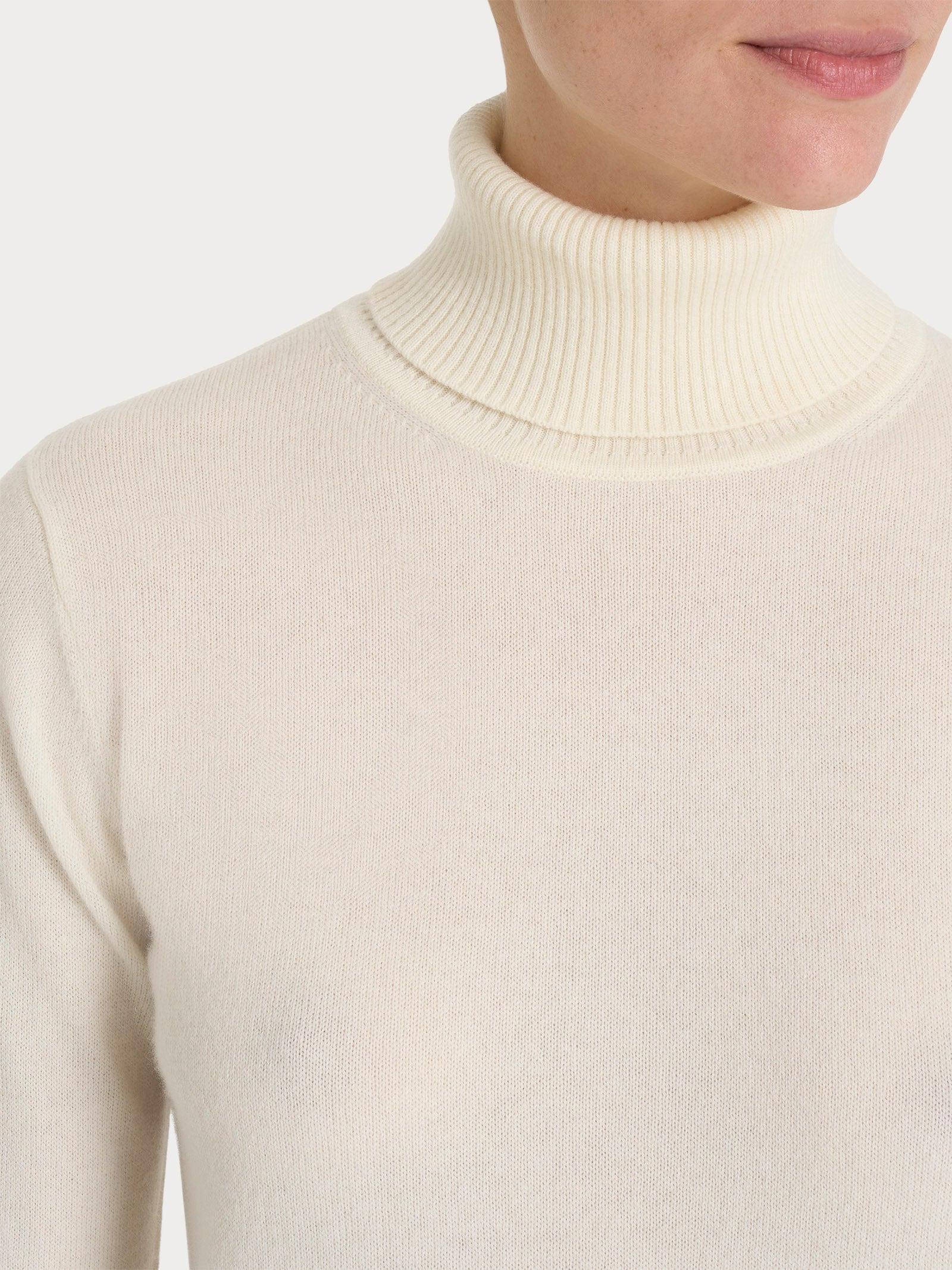 Ragno Merino Soft Dolcevita Avorio in cashmerino