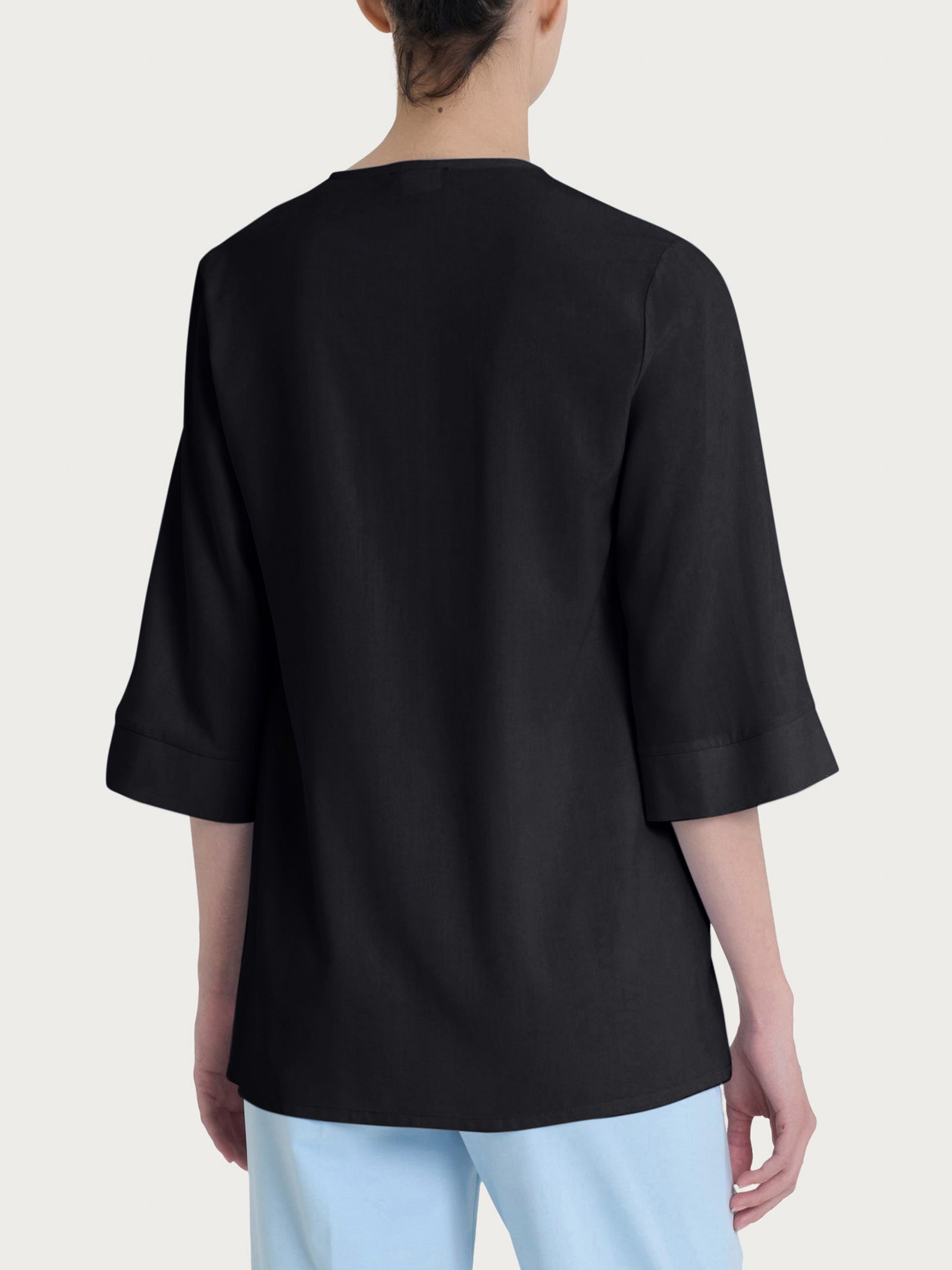 Ragno EcoSeta blusa scollo V manica 3/4 nera fluida