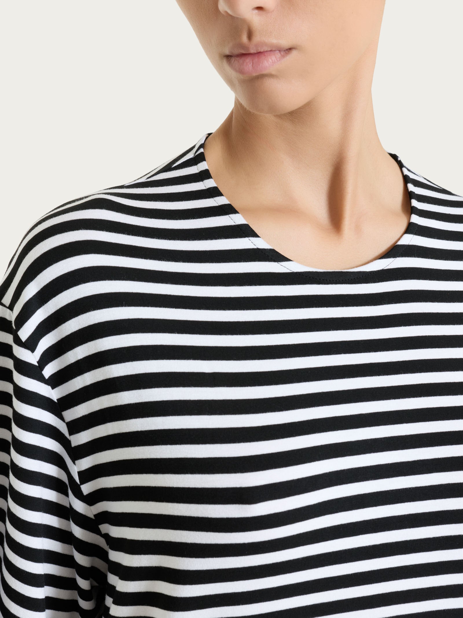 Ragno Viscosa Summer maglietta boxy a righe Nero riga pari fresca