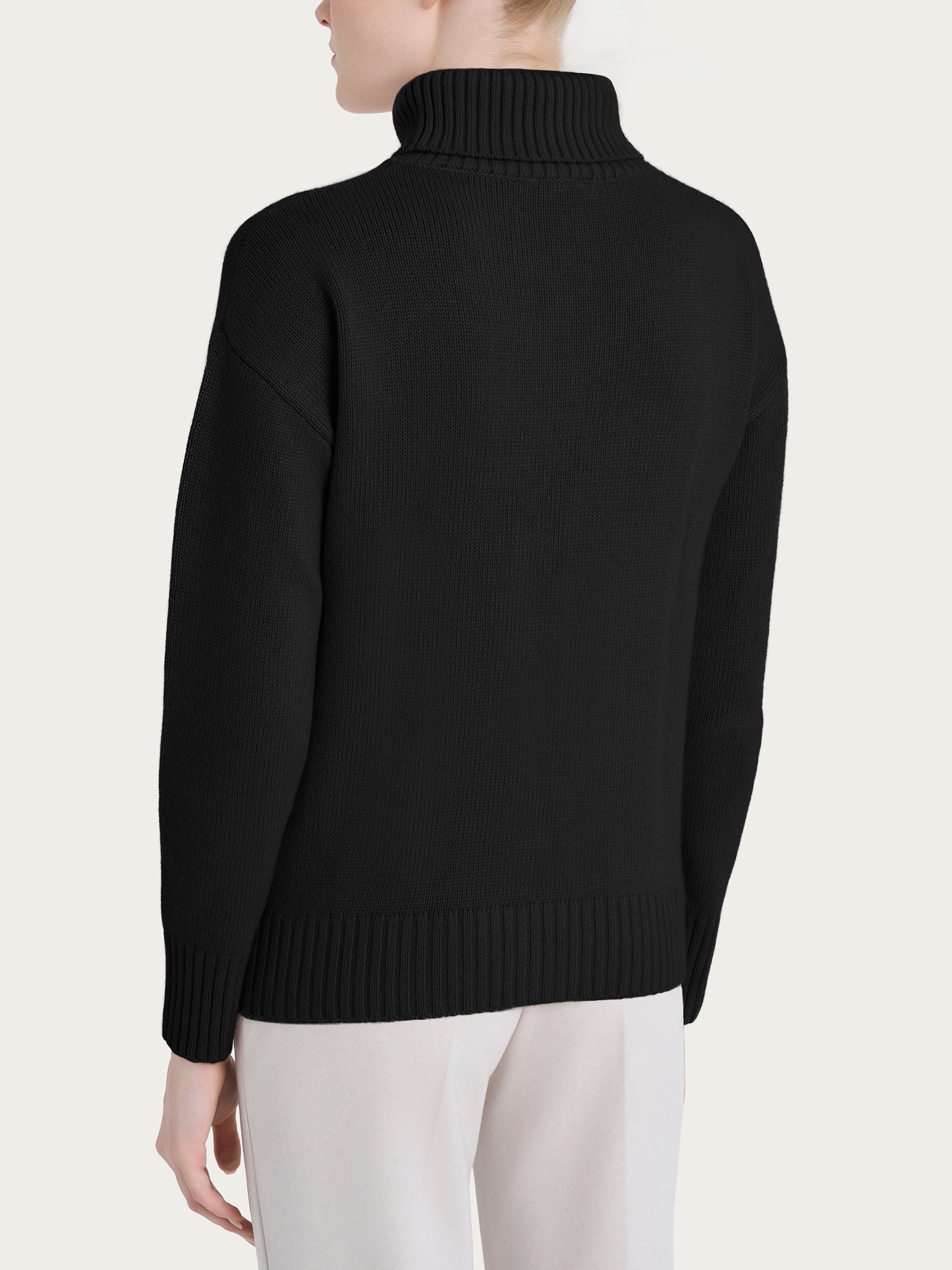 Ragno Natural Soft dolcevita nero trecce maglia