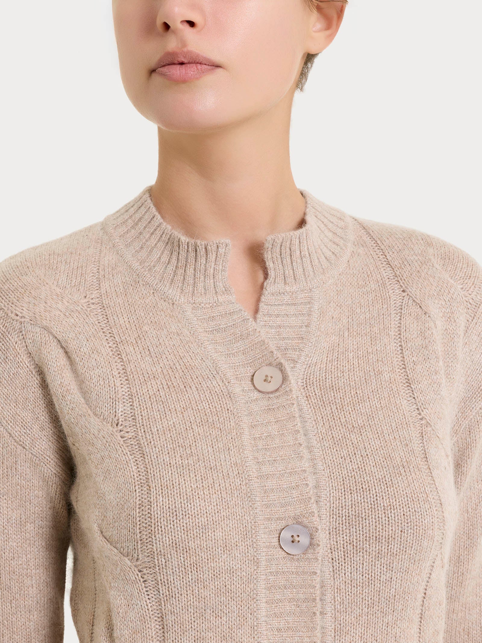 Ragno Natural Soft cardigan corto trecce Zenzero Mel.
